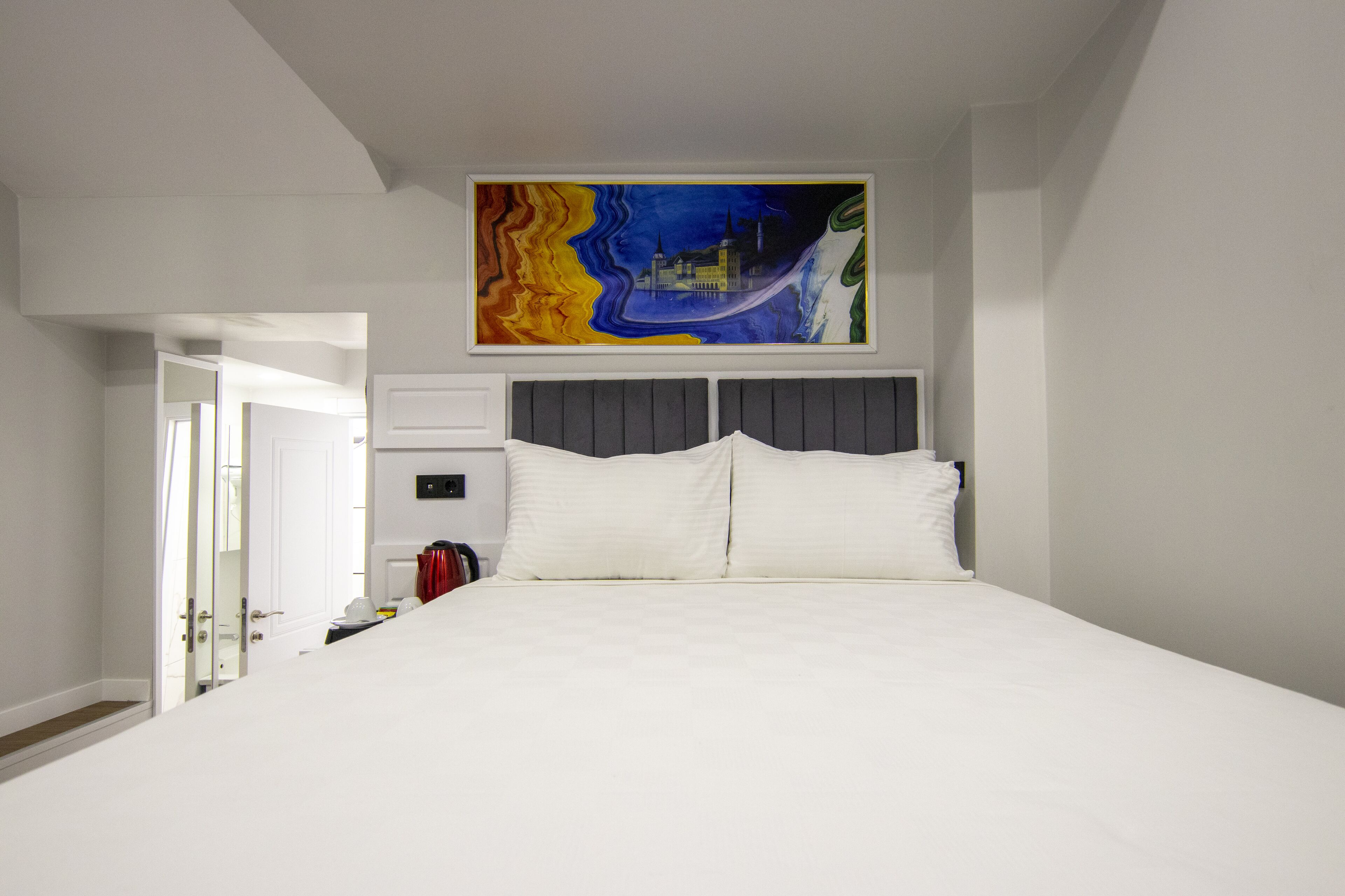 Hodegon Suite