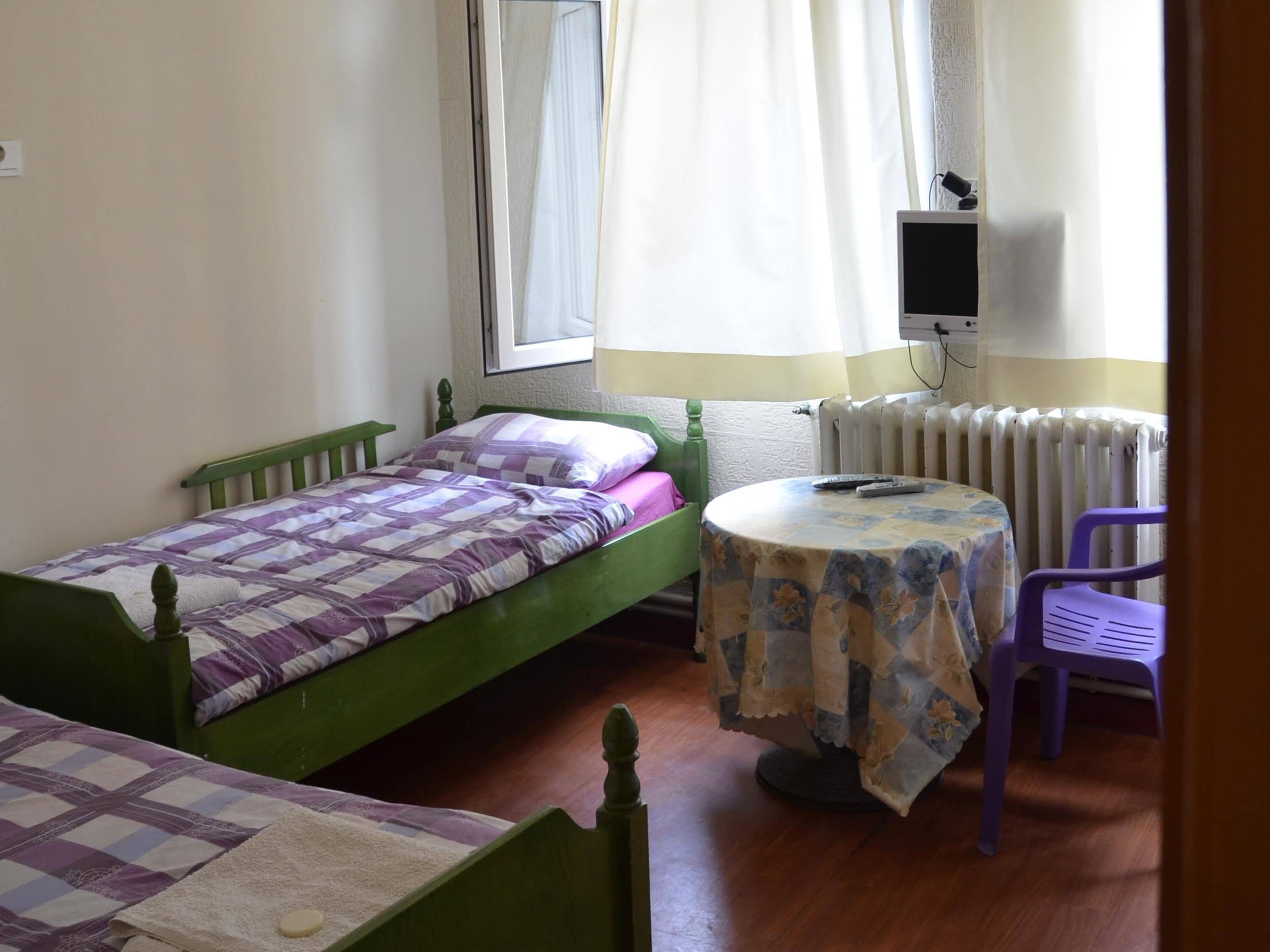 Erenler HoTeL & HosTeL