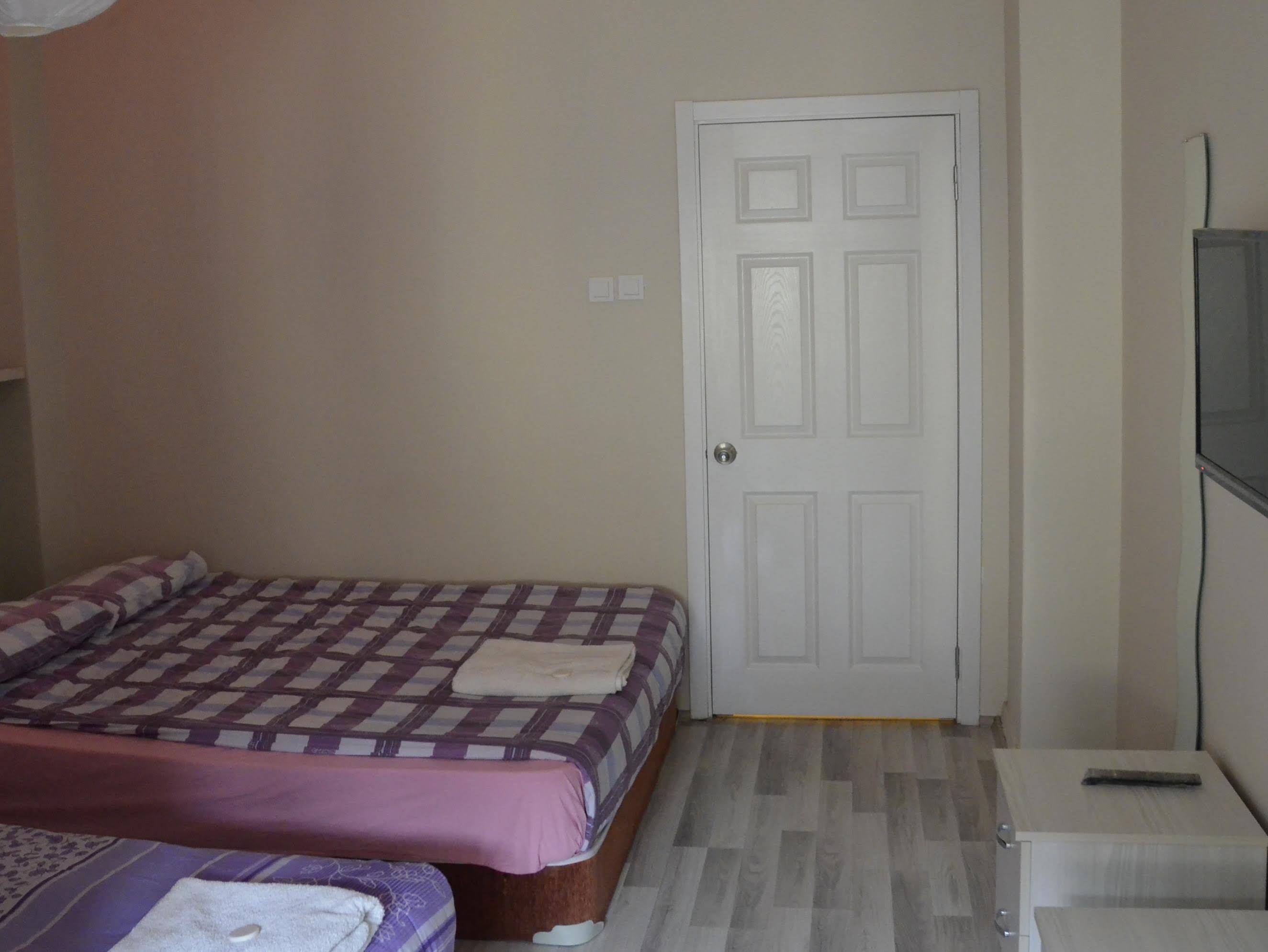 Erenler HoTeL & HosTeL