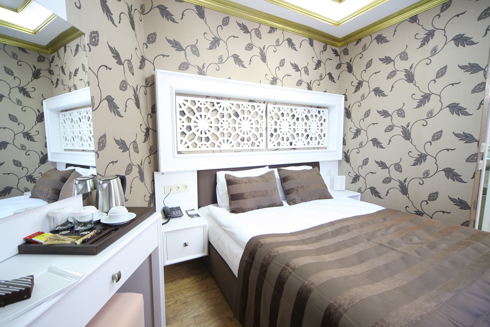 Hotel Black Pearl