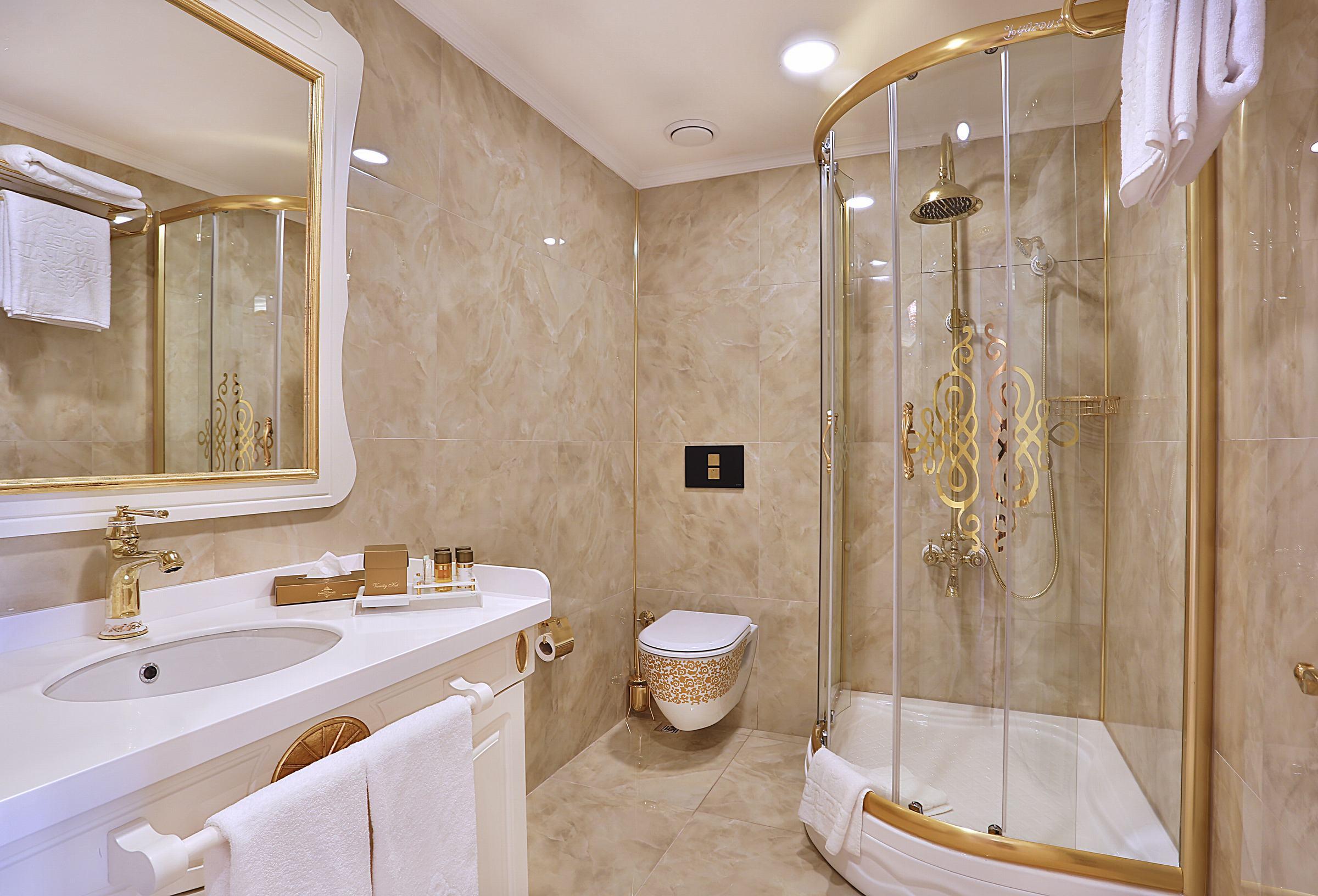 Hotel Emirhan Palace