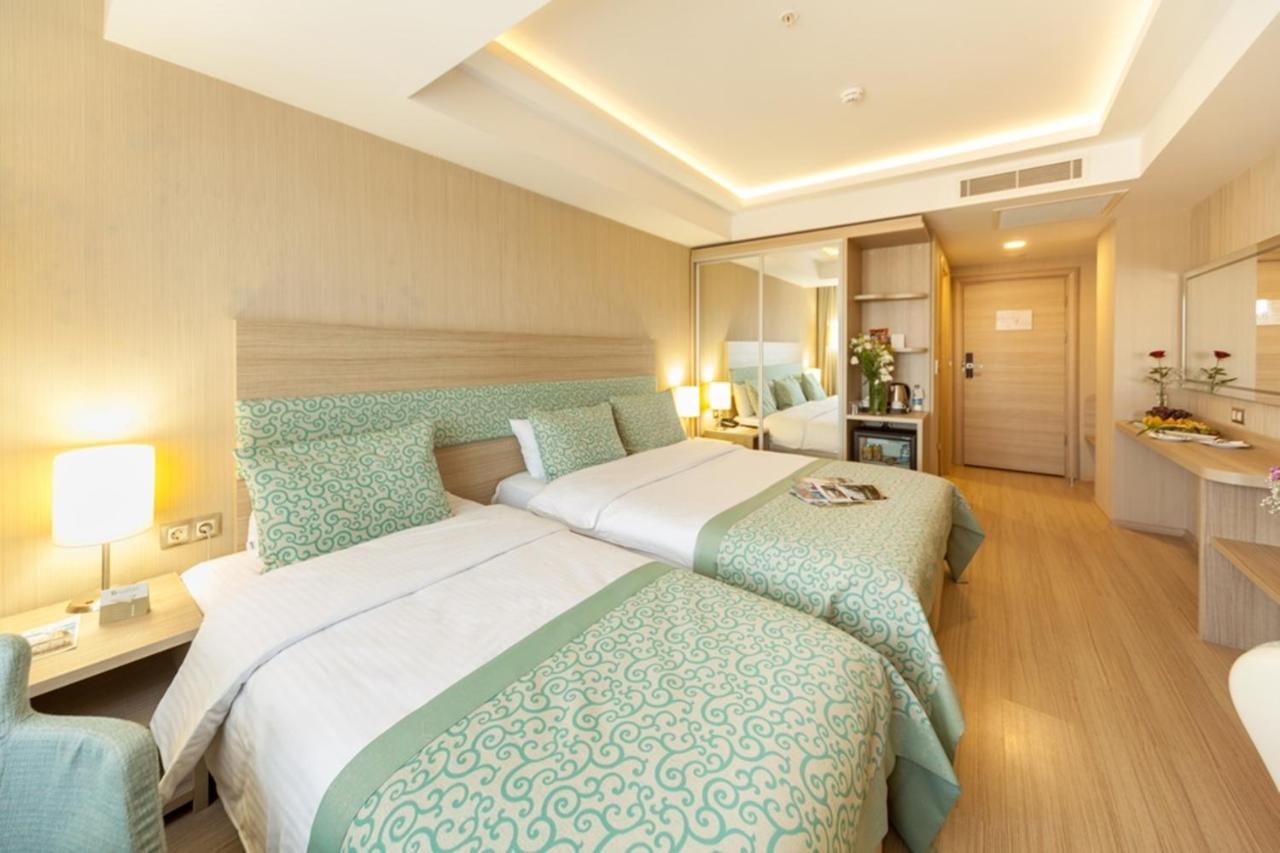 Hotel Golden Way Giyimkent