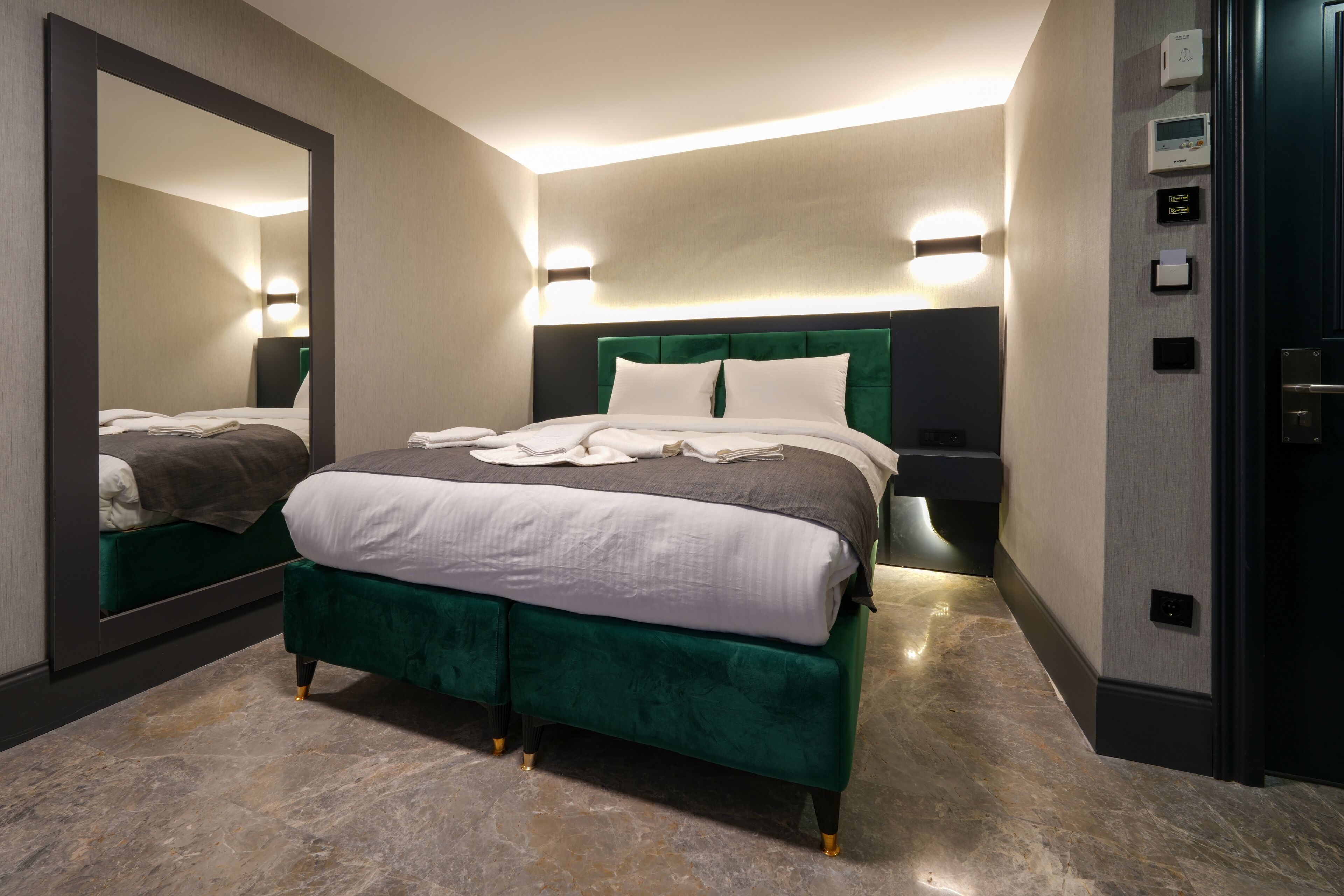 Hotel Kurucesme Business