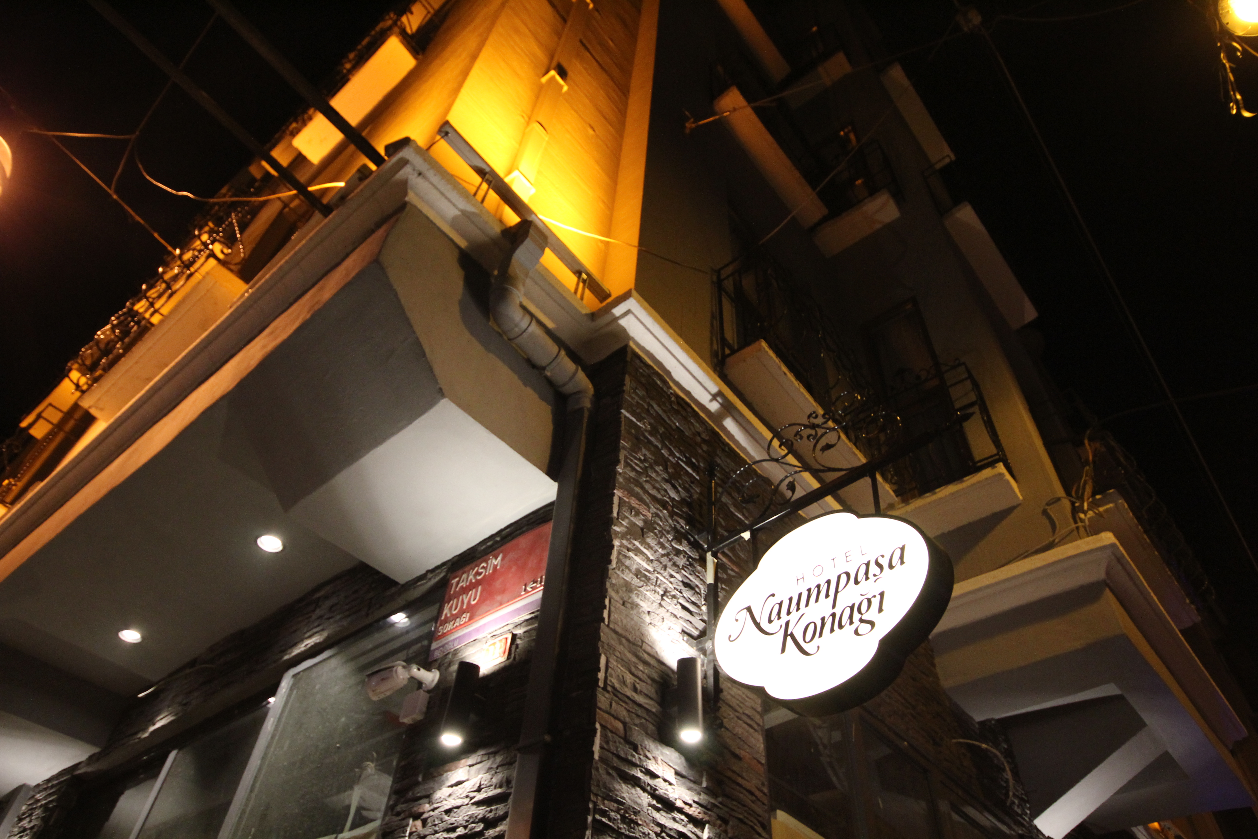 Hotel Naumpasa Konagi