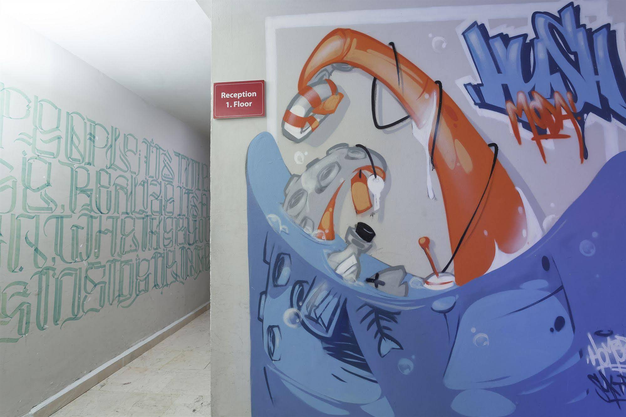 The Room Hostel Moda