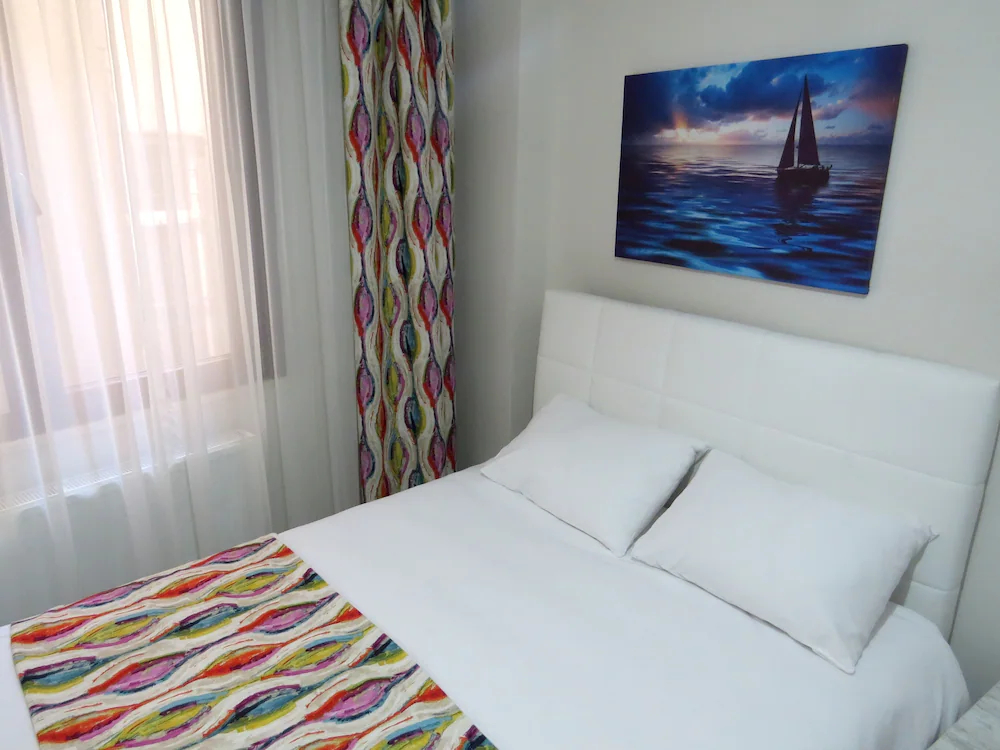 Istanberry Paradise Flats