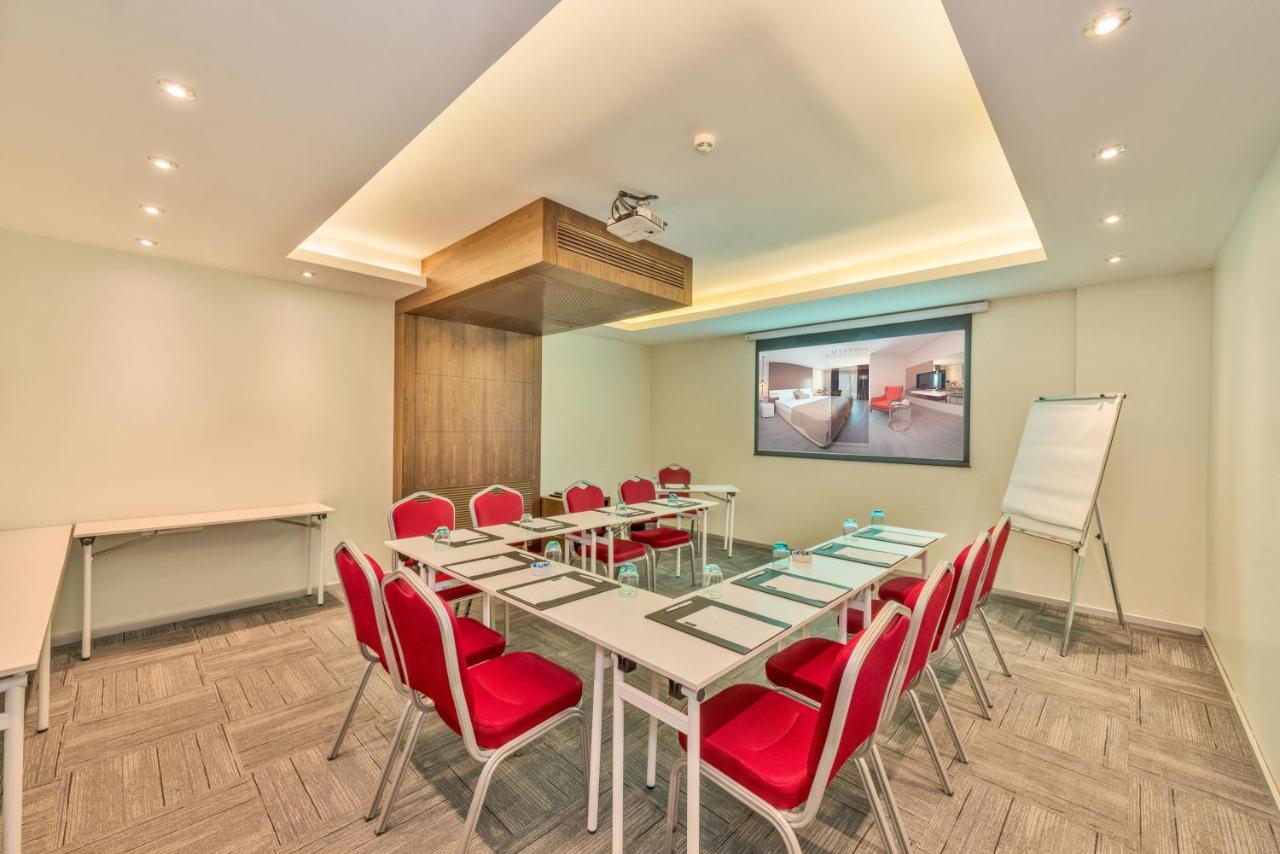 Istanbul Dora Hotel