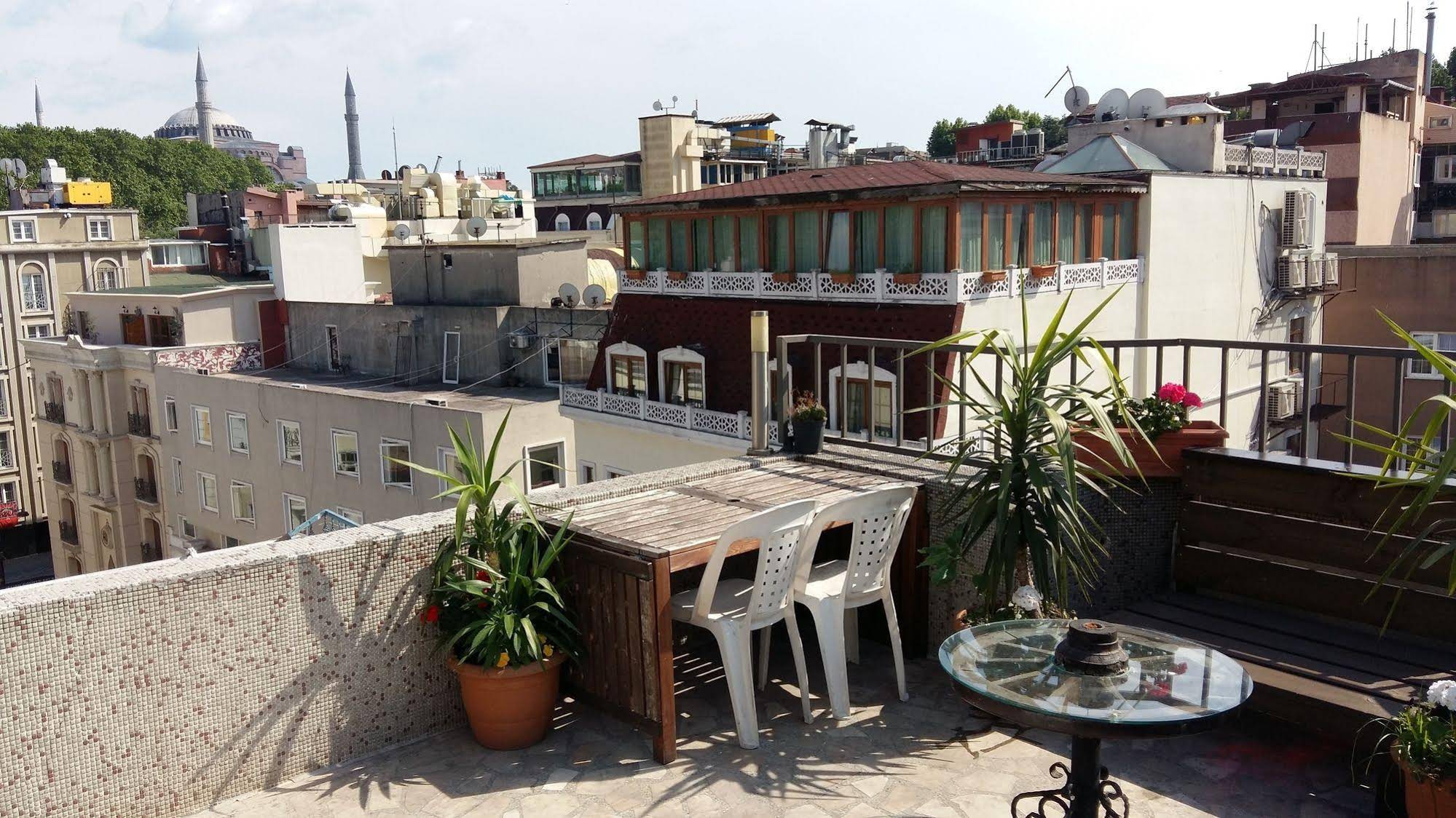 Istanbul Harmony Hostel