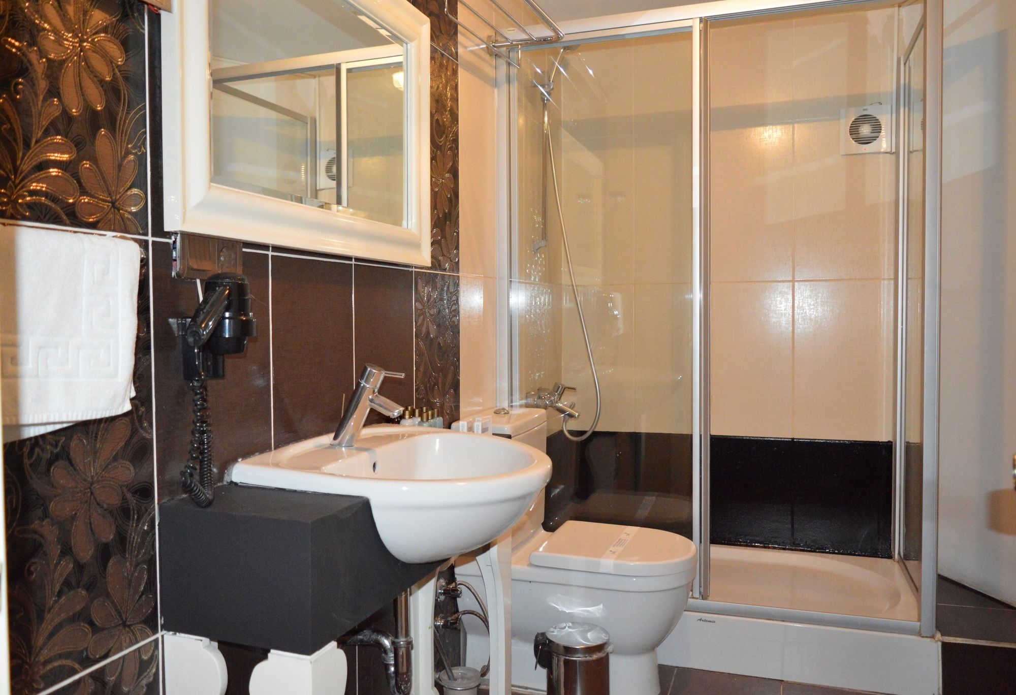 DC Suite Rooms Taksim