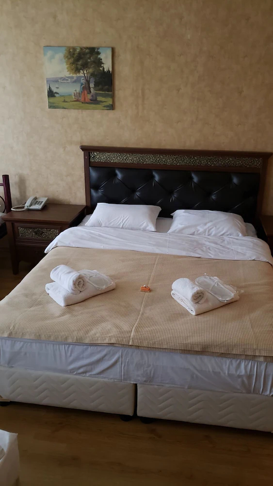 Istanbul Irish Hotel