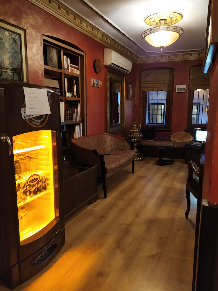 Istanbul Irish Hotel