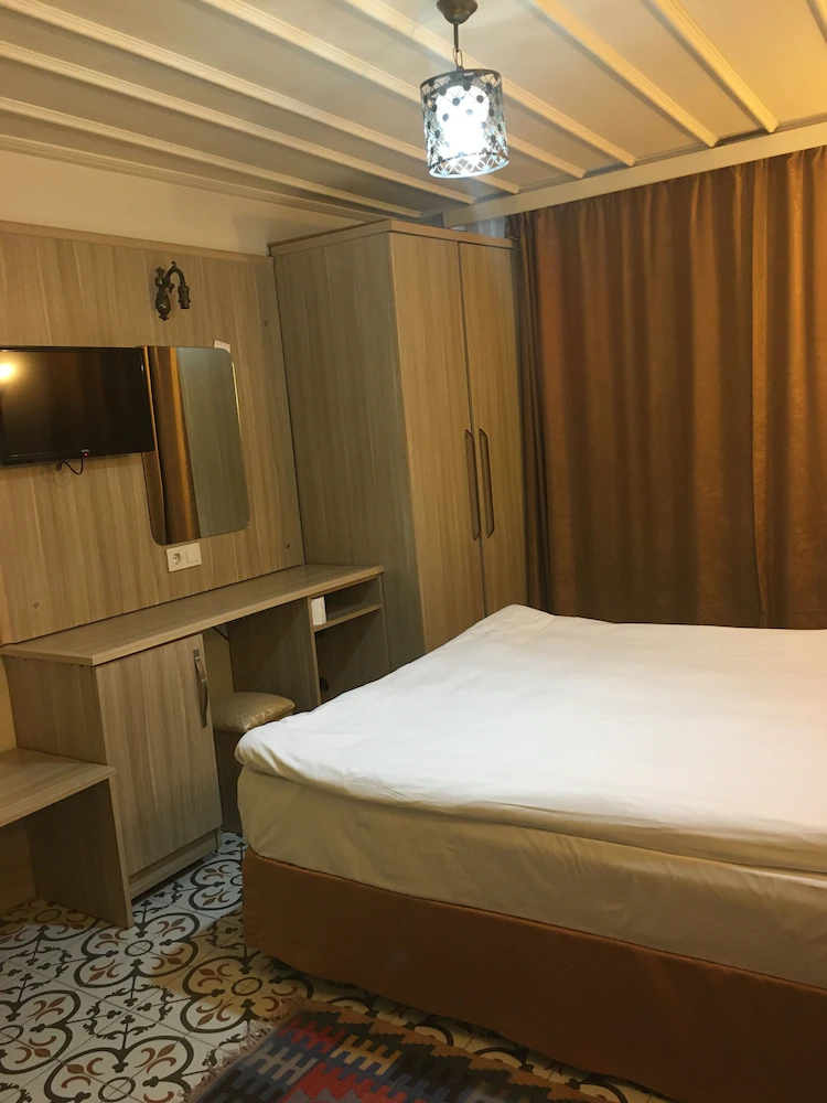 Jasmine Apartment