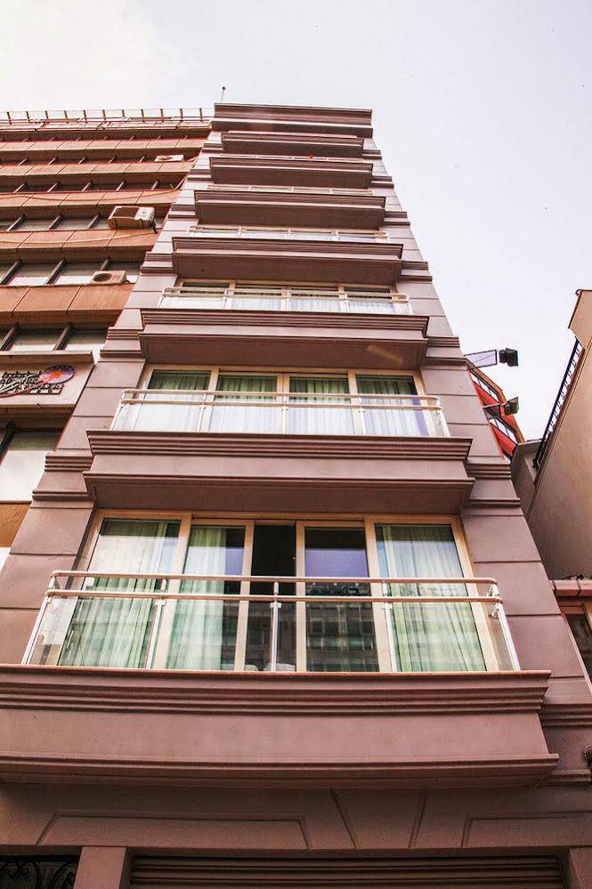 Jem Pera Boutique Hotel