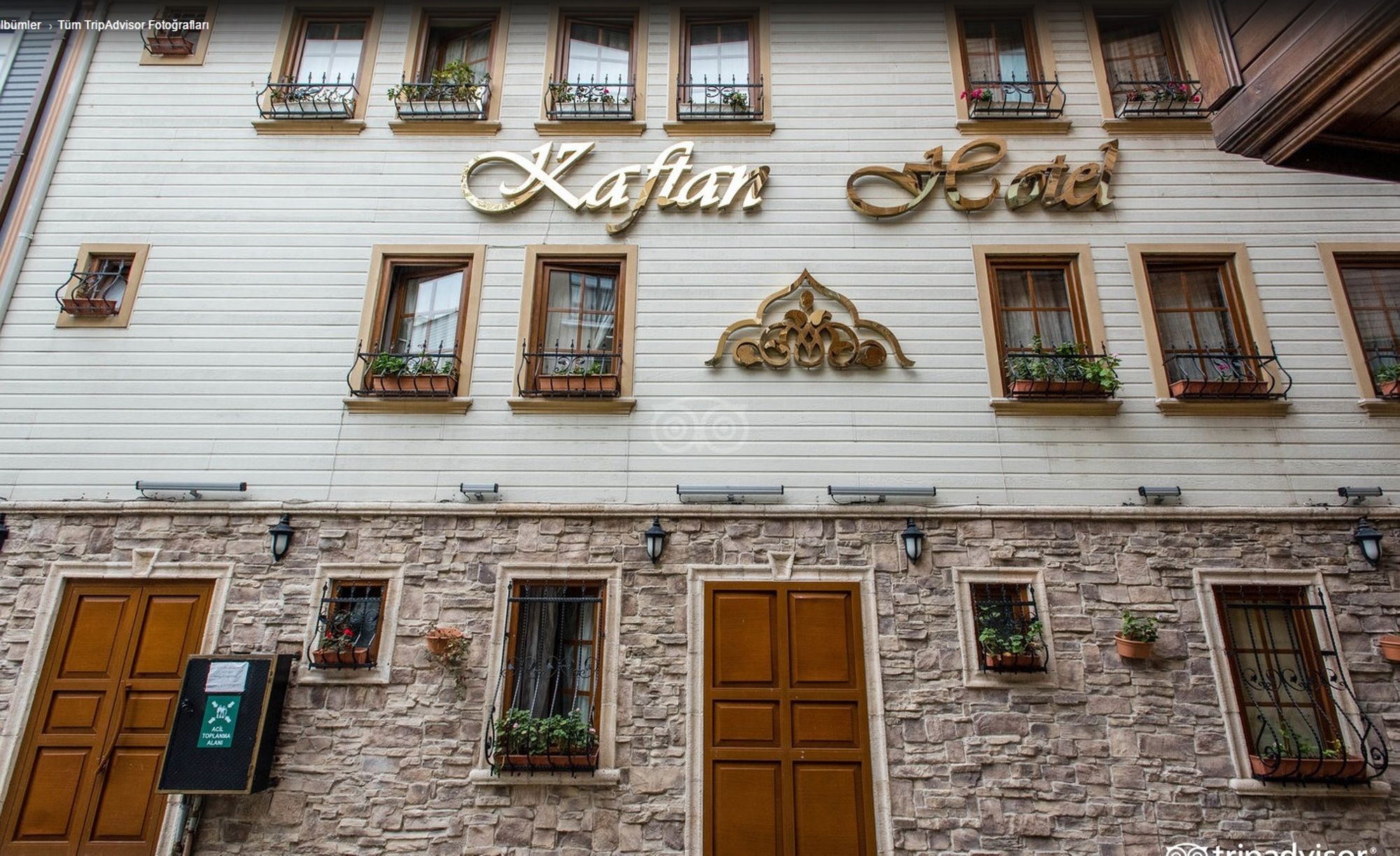 Kaftan Hotel