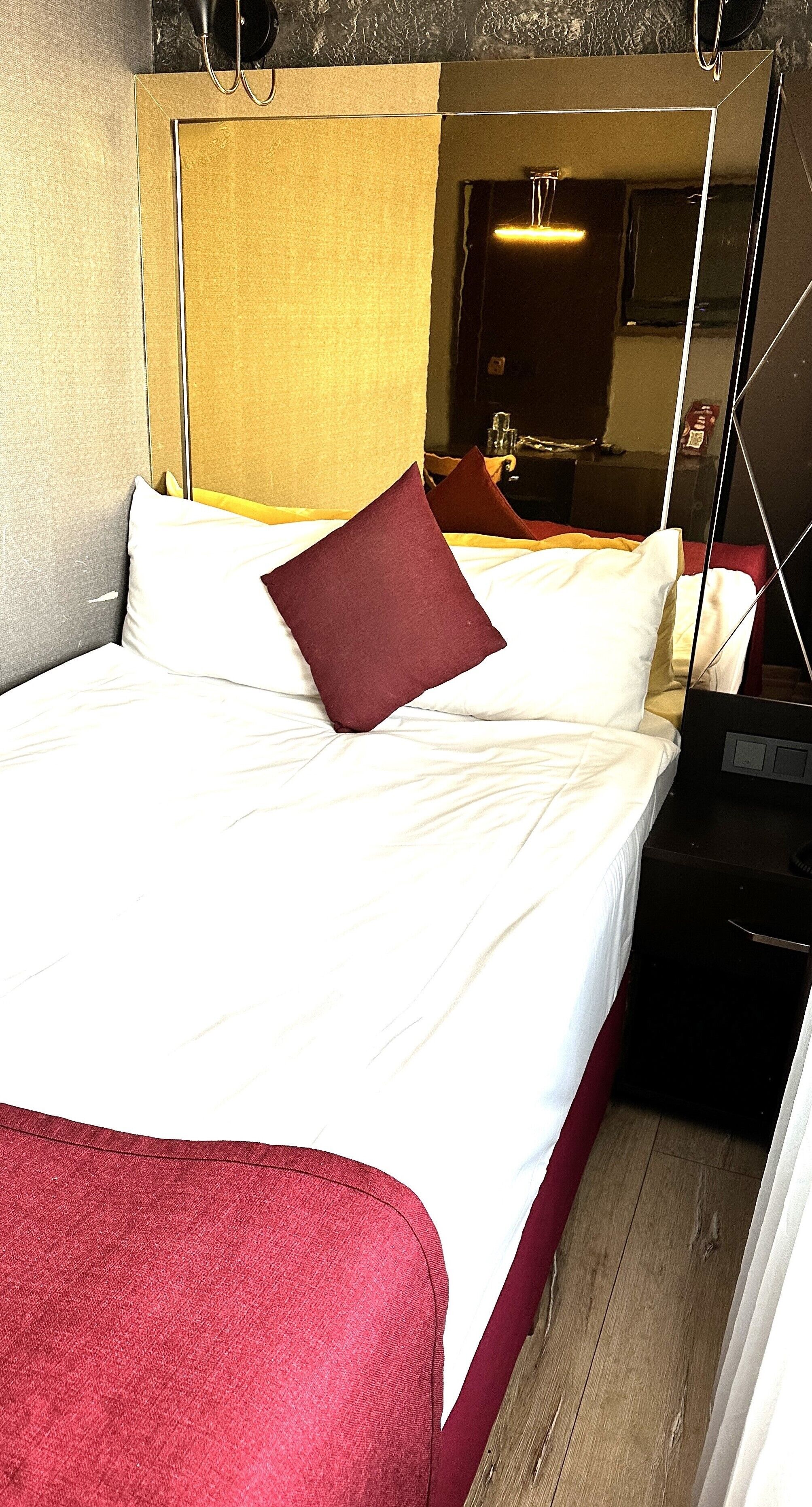 Kaya Royal Hotel Old Town