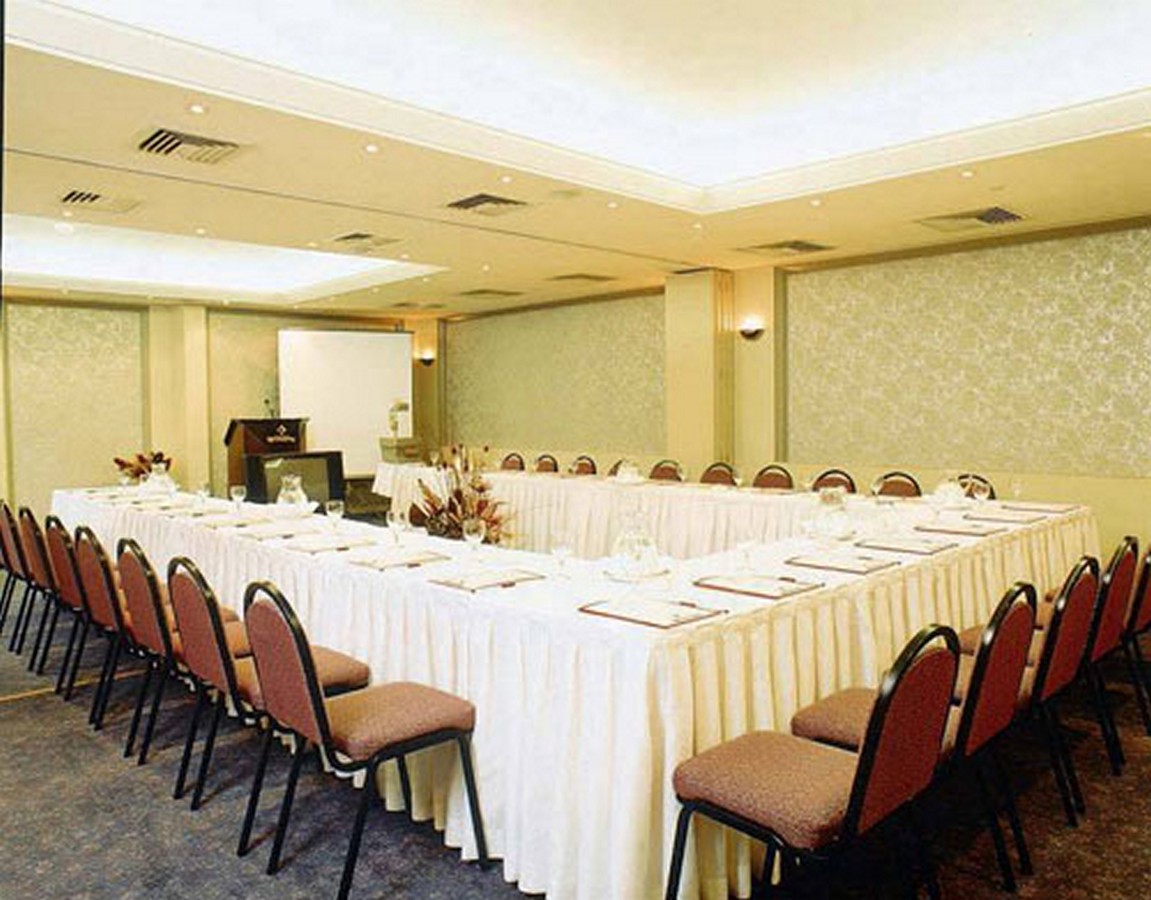 Mineo Hotel