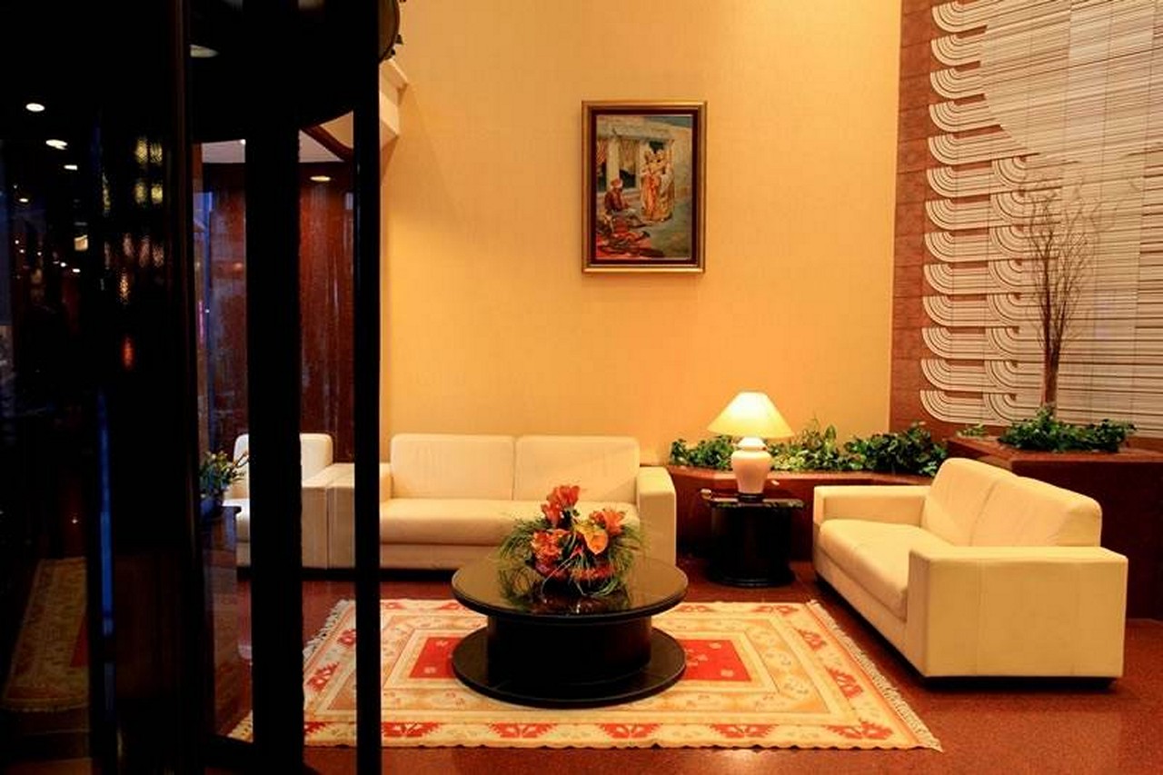 Mineo Hotel