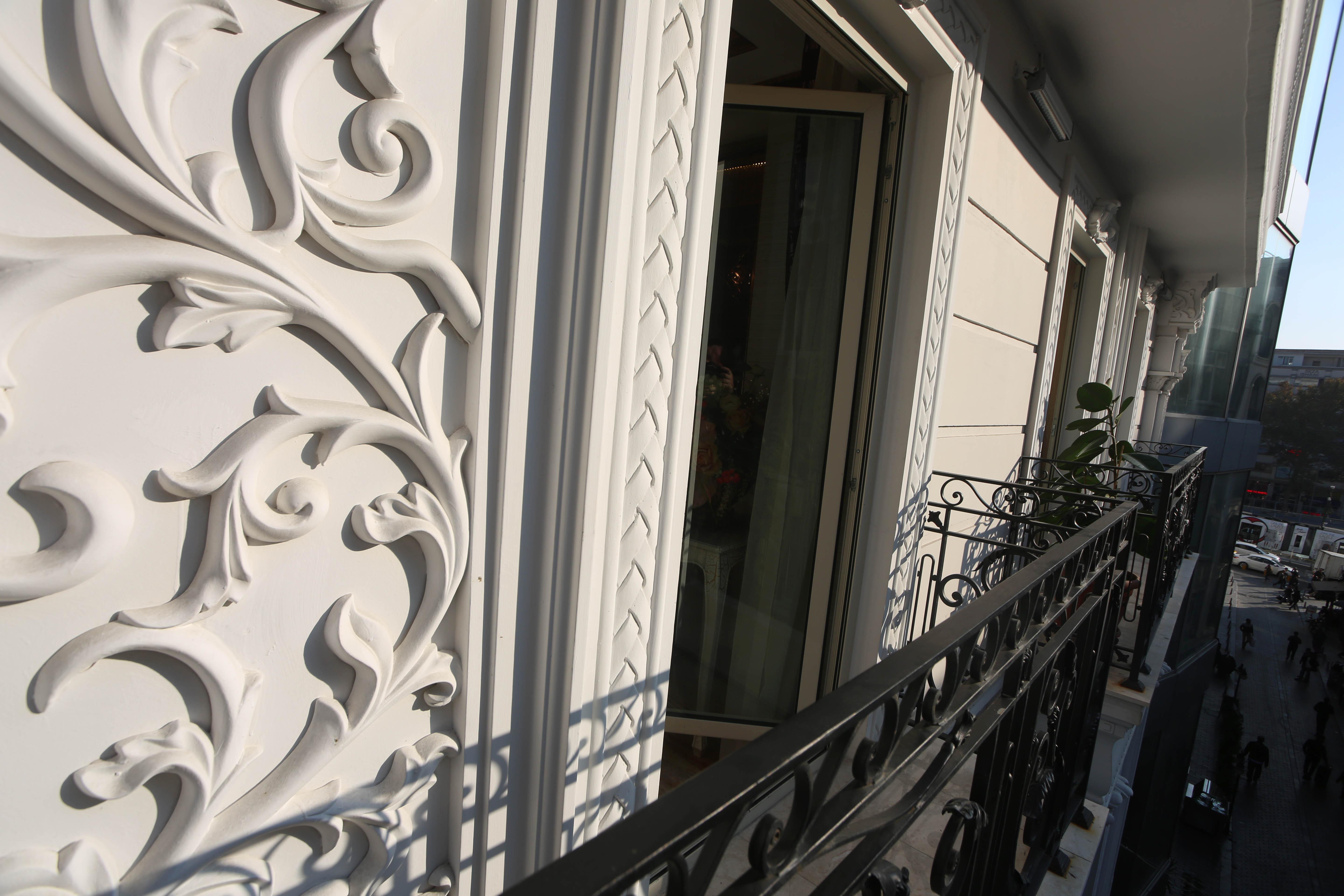 Laleli Blue Marmaray Hotel