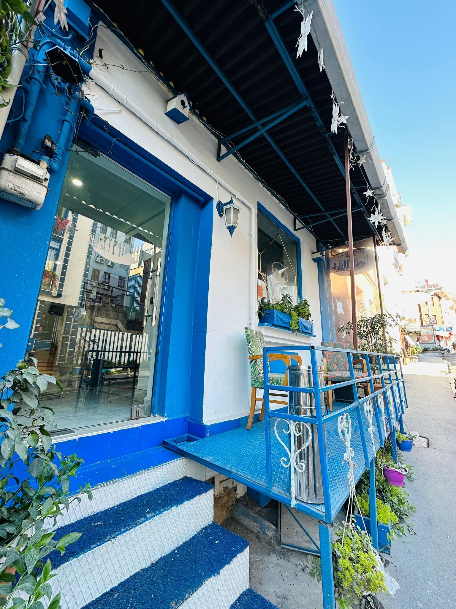 La Maison Bleue Hotel