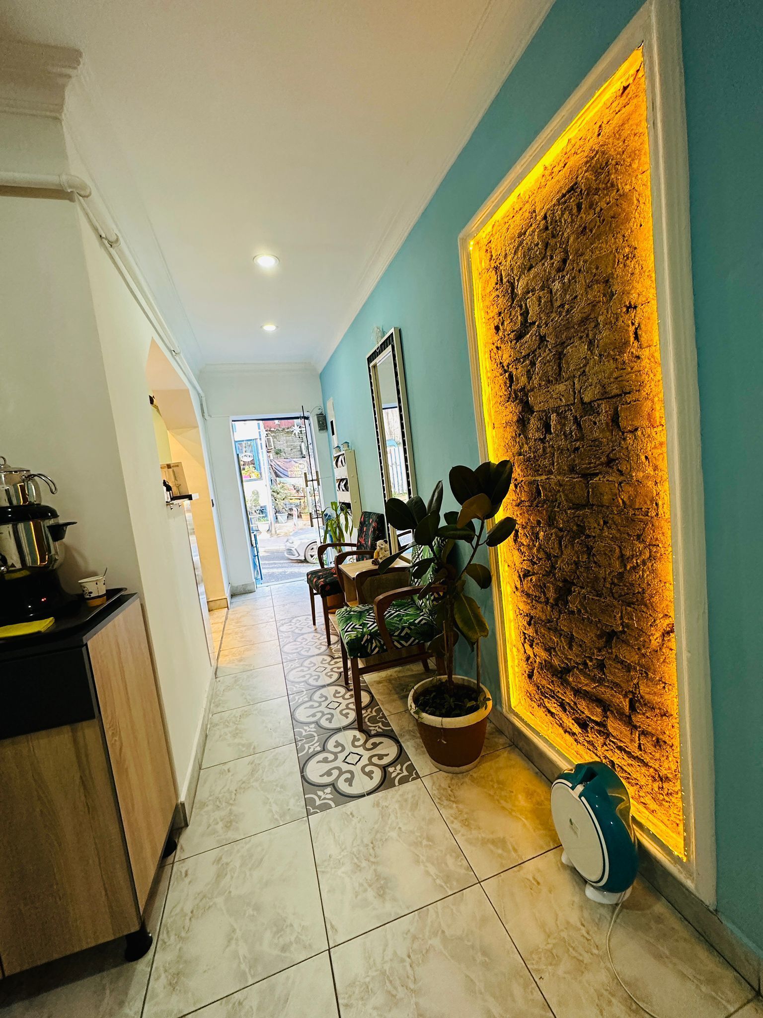 La Maison Bleue Hotel