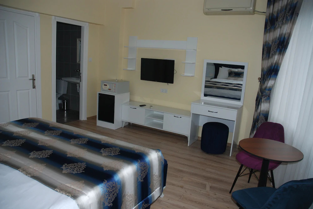 La Mer Boutique Hotel