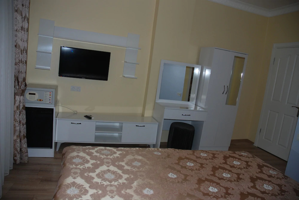 La Mer Boutique Hotel