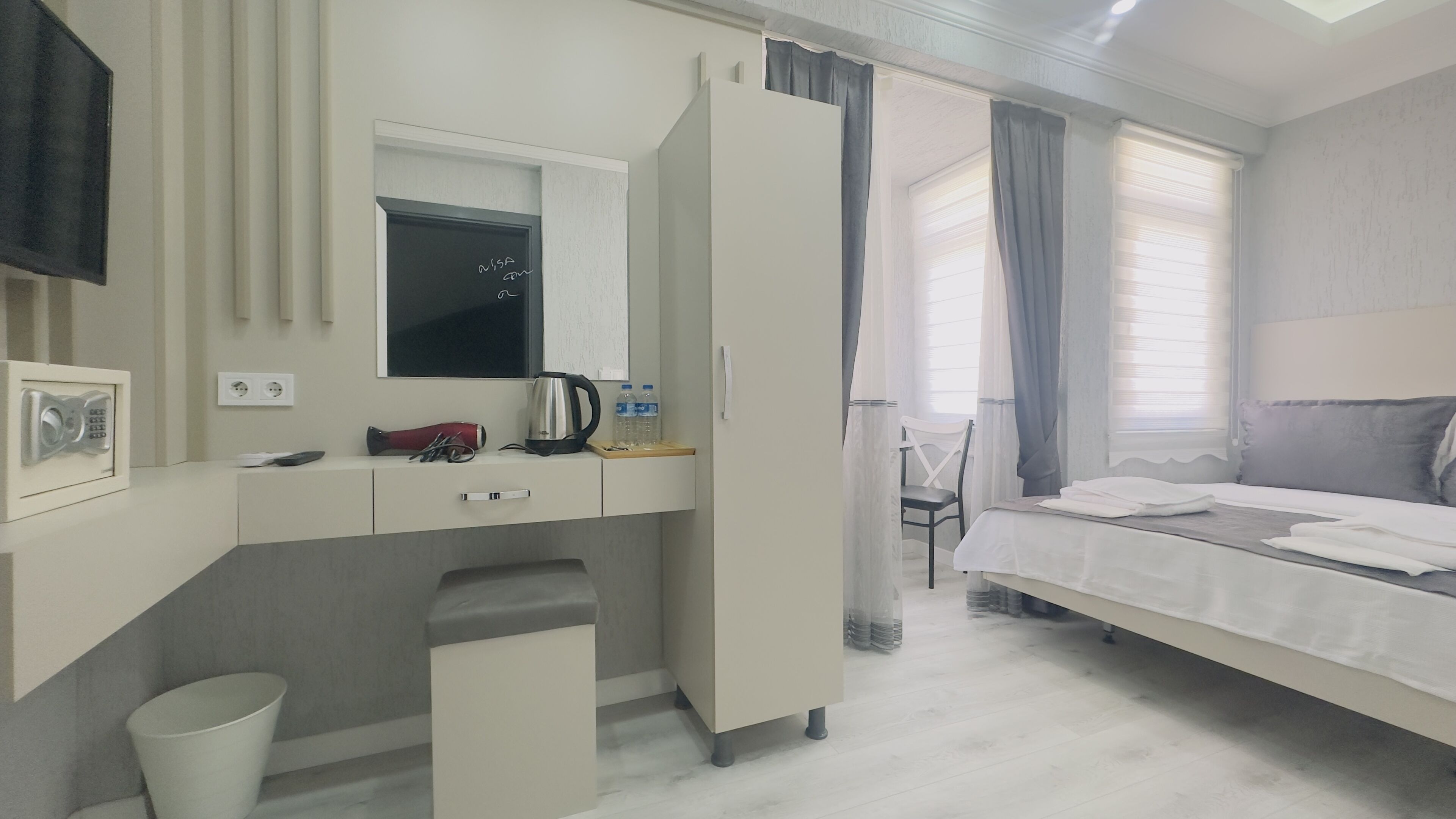 La Mer Old City Hotel