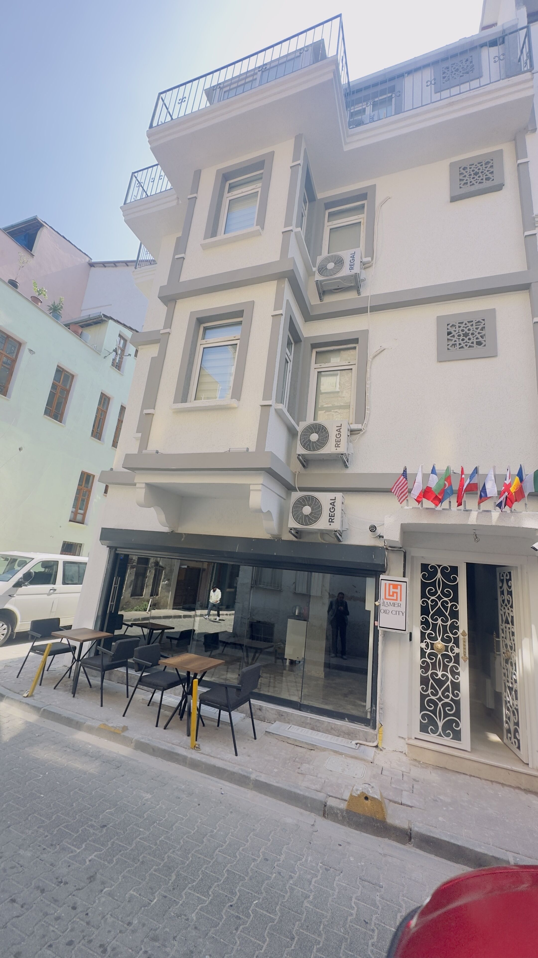 La Mer Old City Hotel