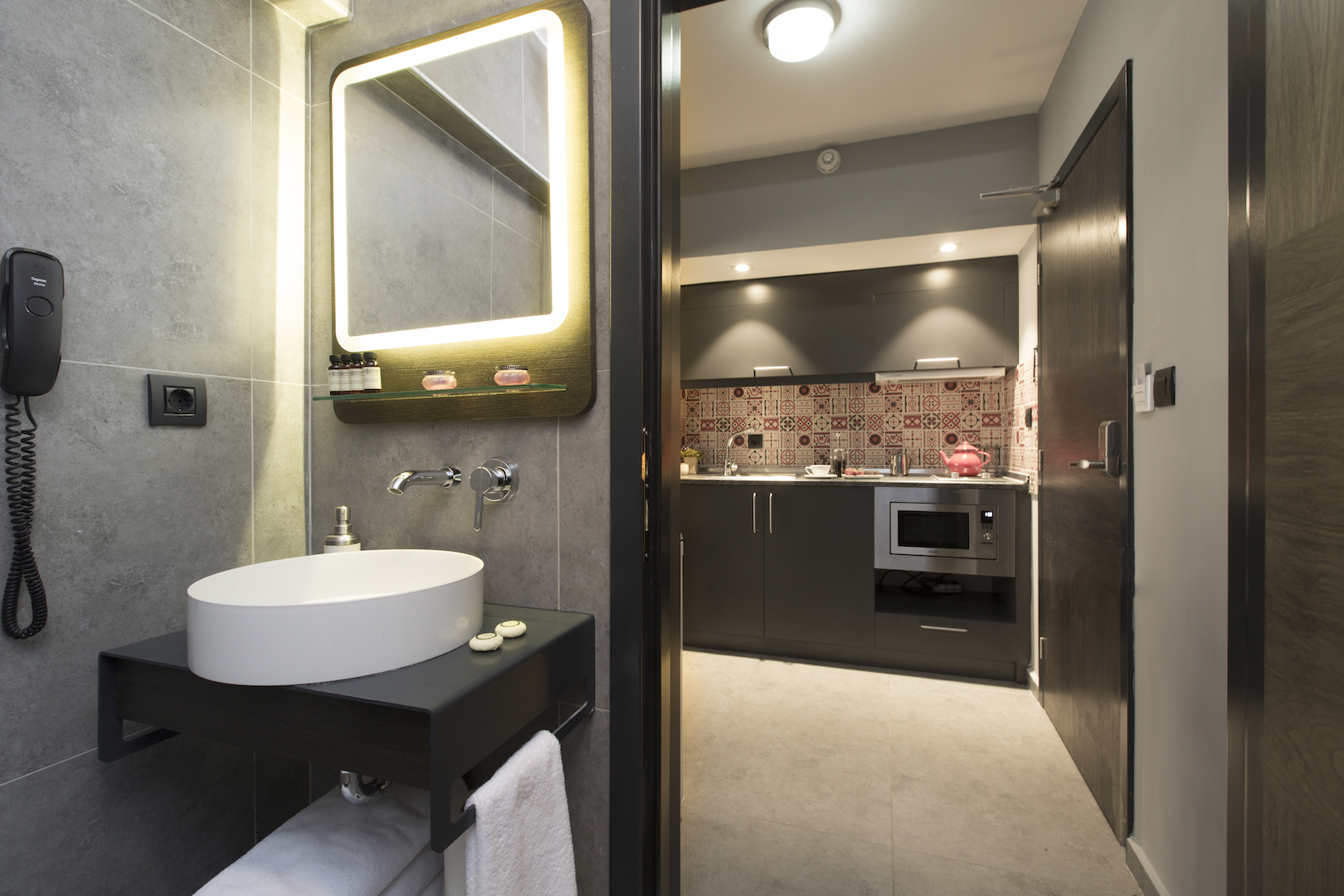 Lampa Design Hotel