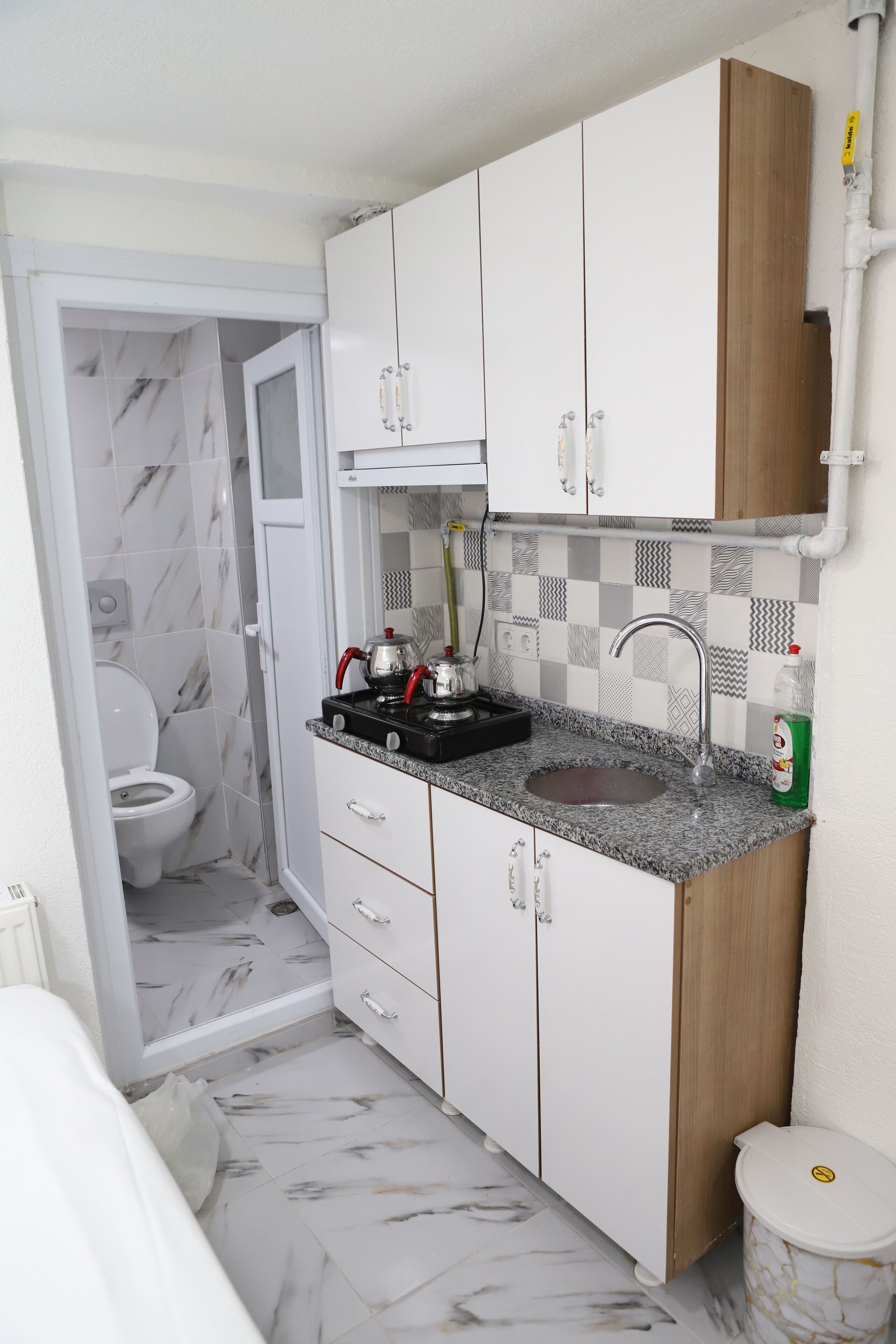 Laos Otel & Apartment