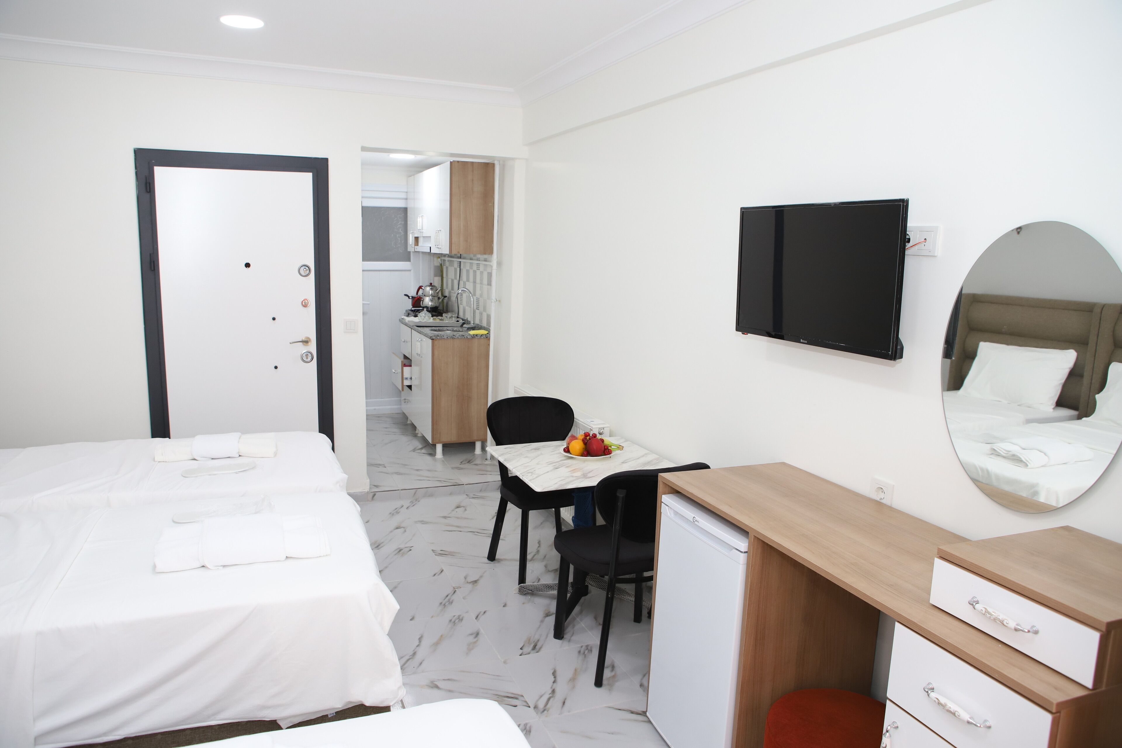 Laos Otel & Apartment