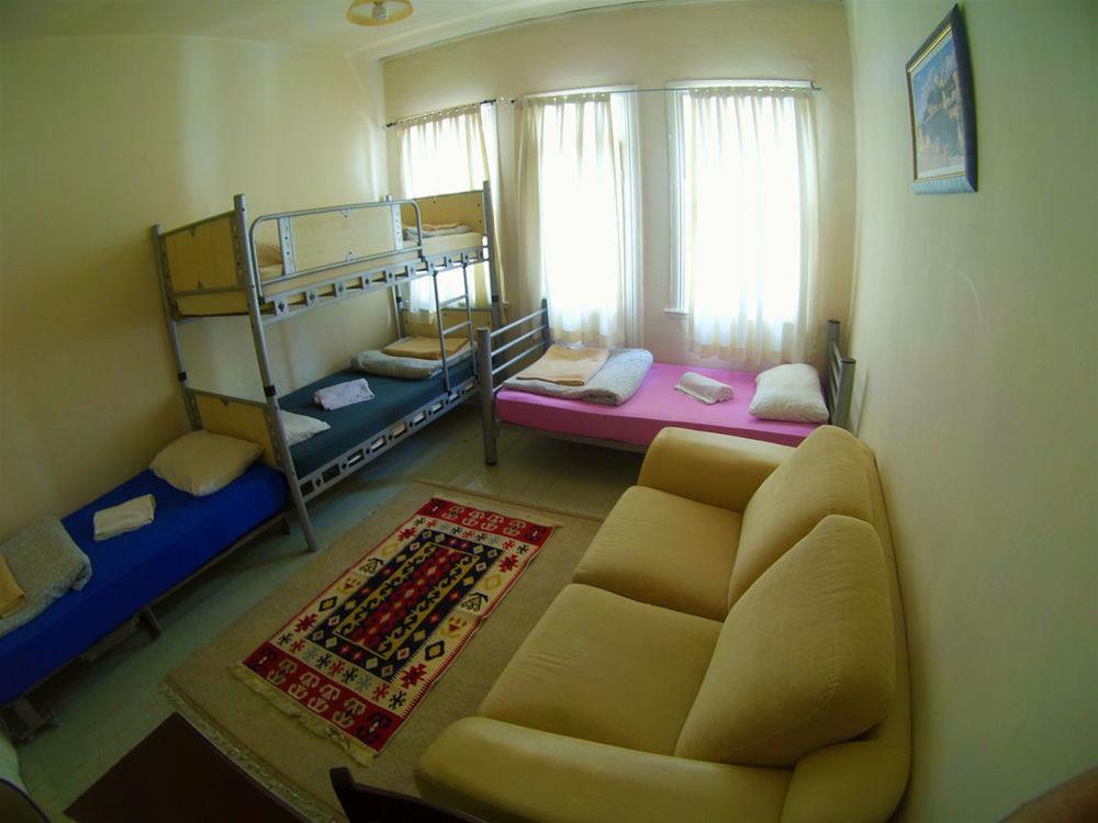 Levanten Hostel