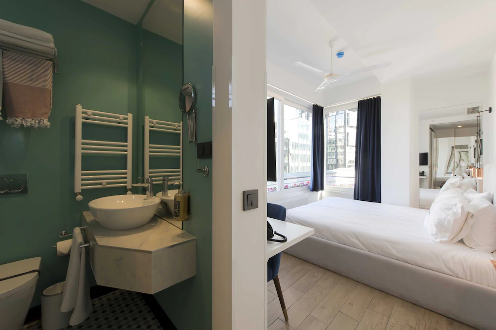 Levent Lavandula Hotel