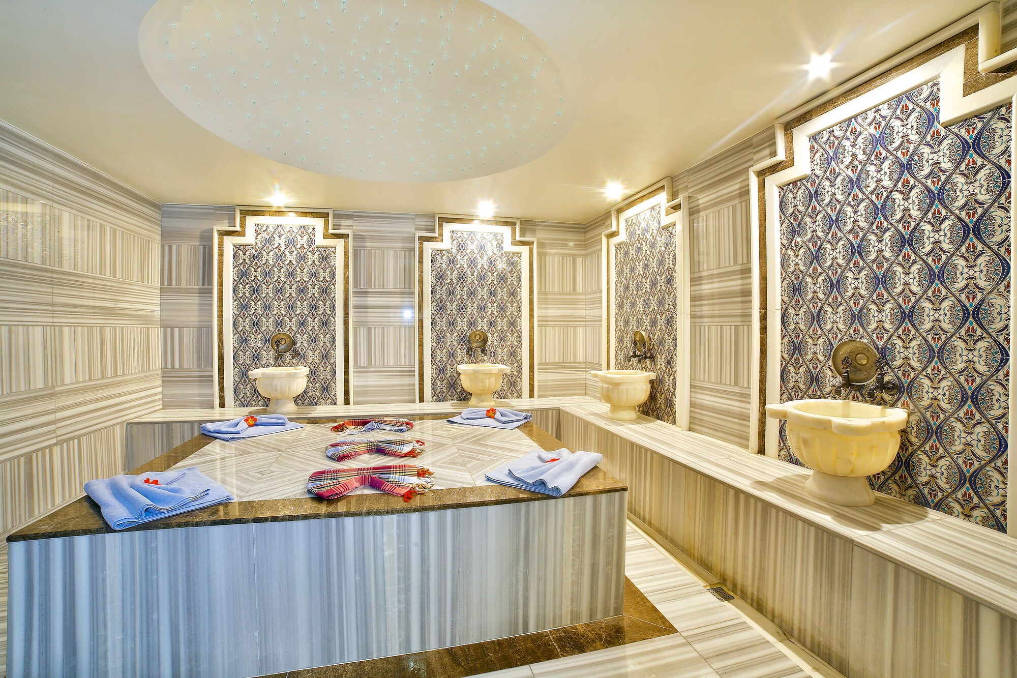 Four Sides Lion Hotel Taksim