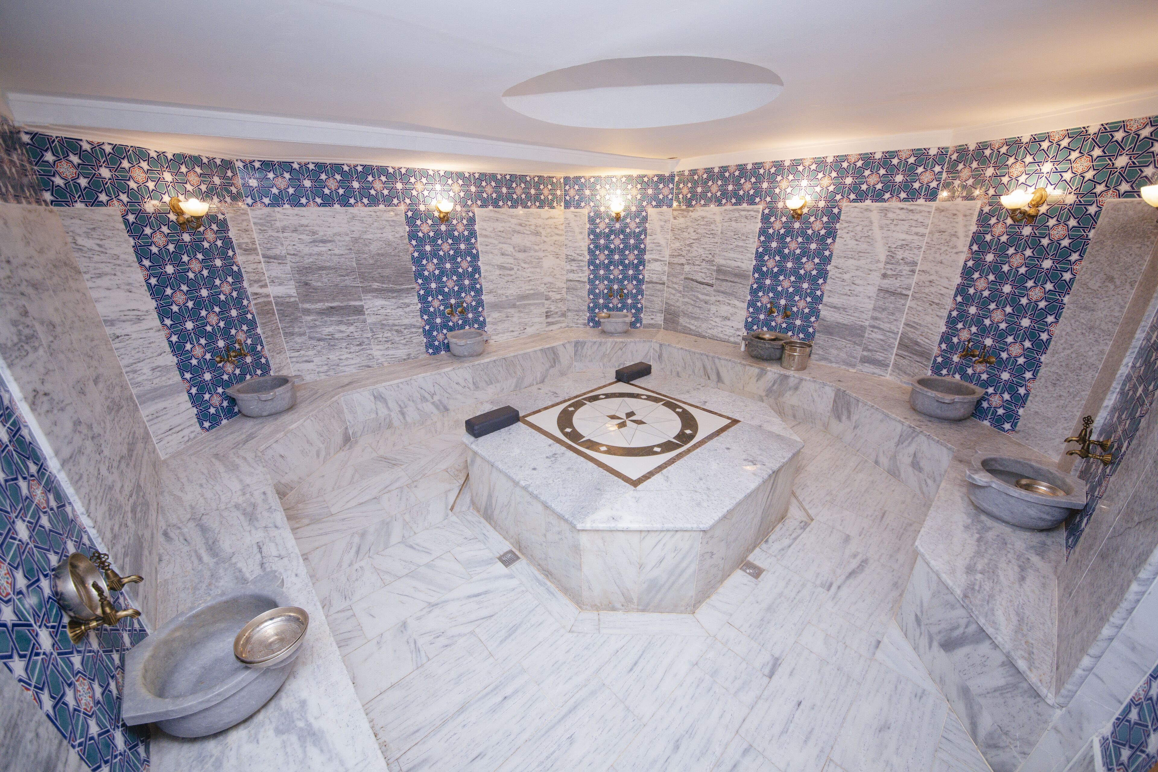 Litros Hotel & Spa