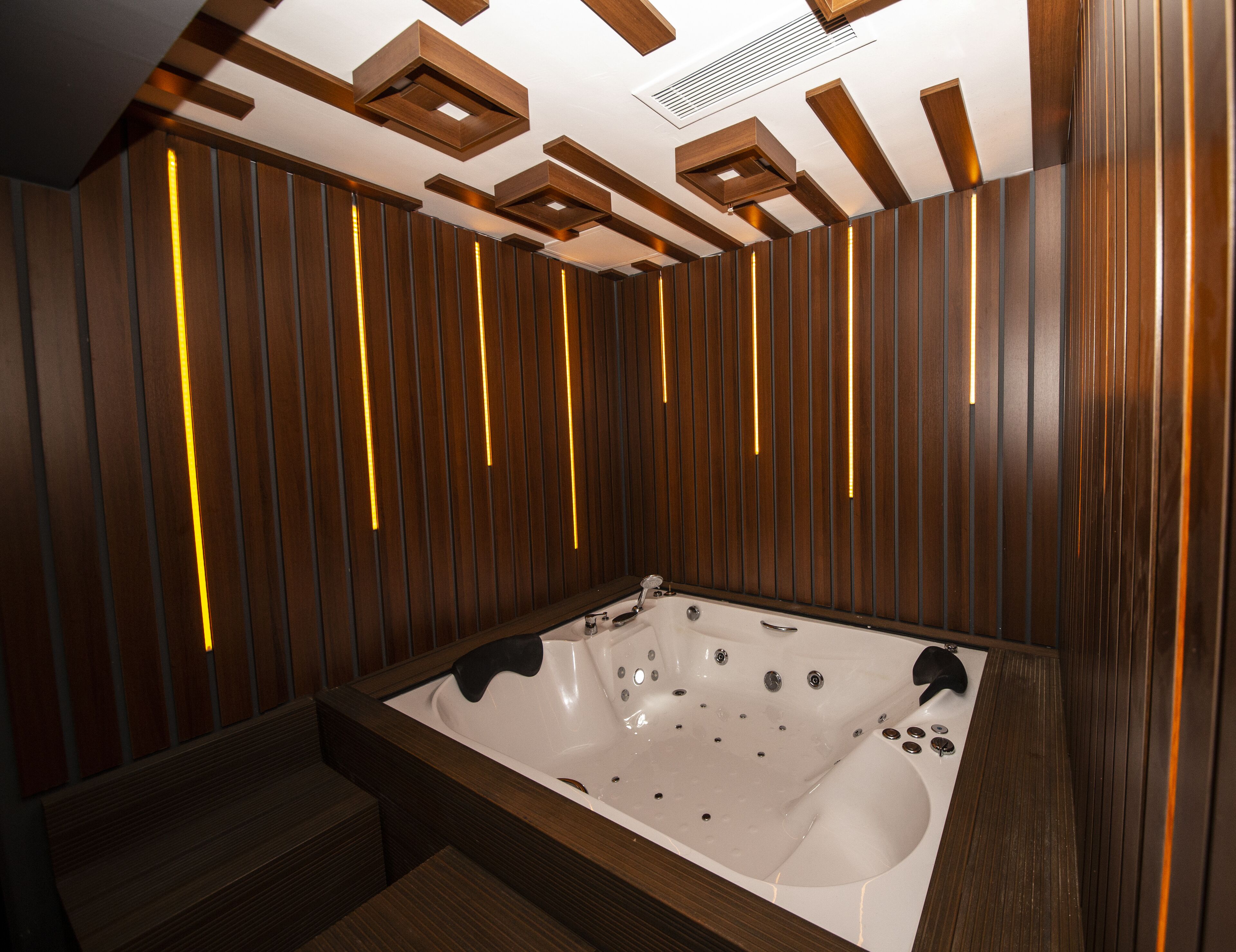 Litros Hotel & Spa
