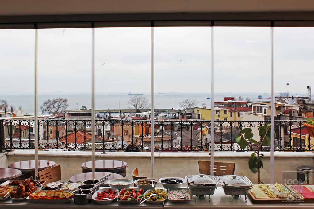 Nova City Hotel