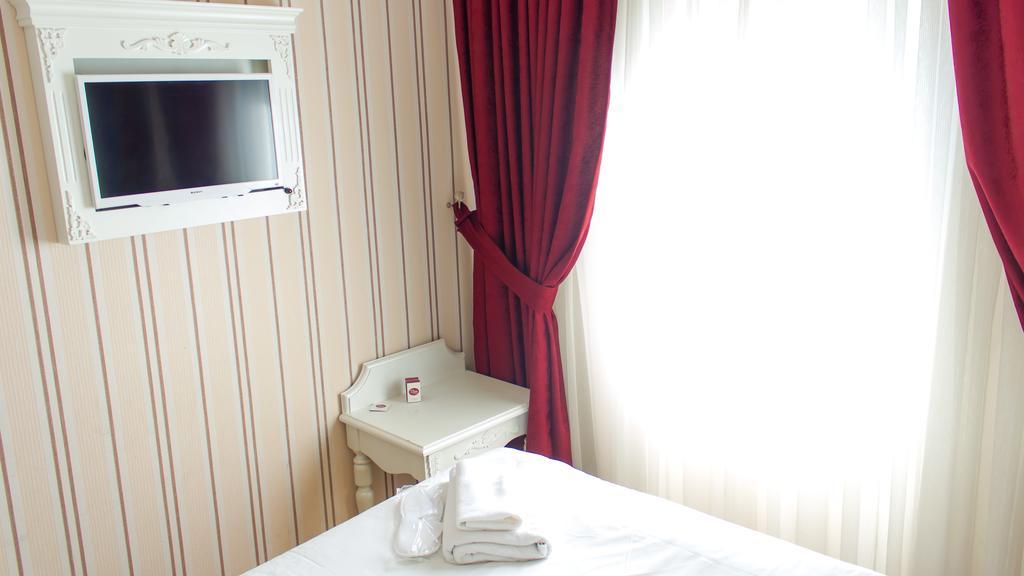 Nova City Hotel
