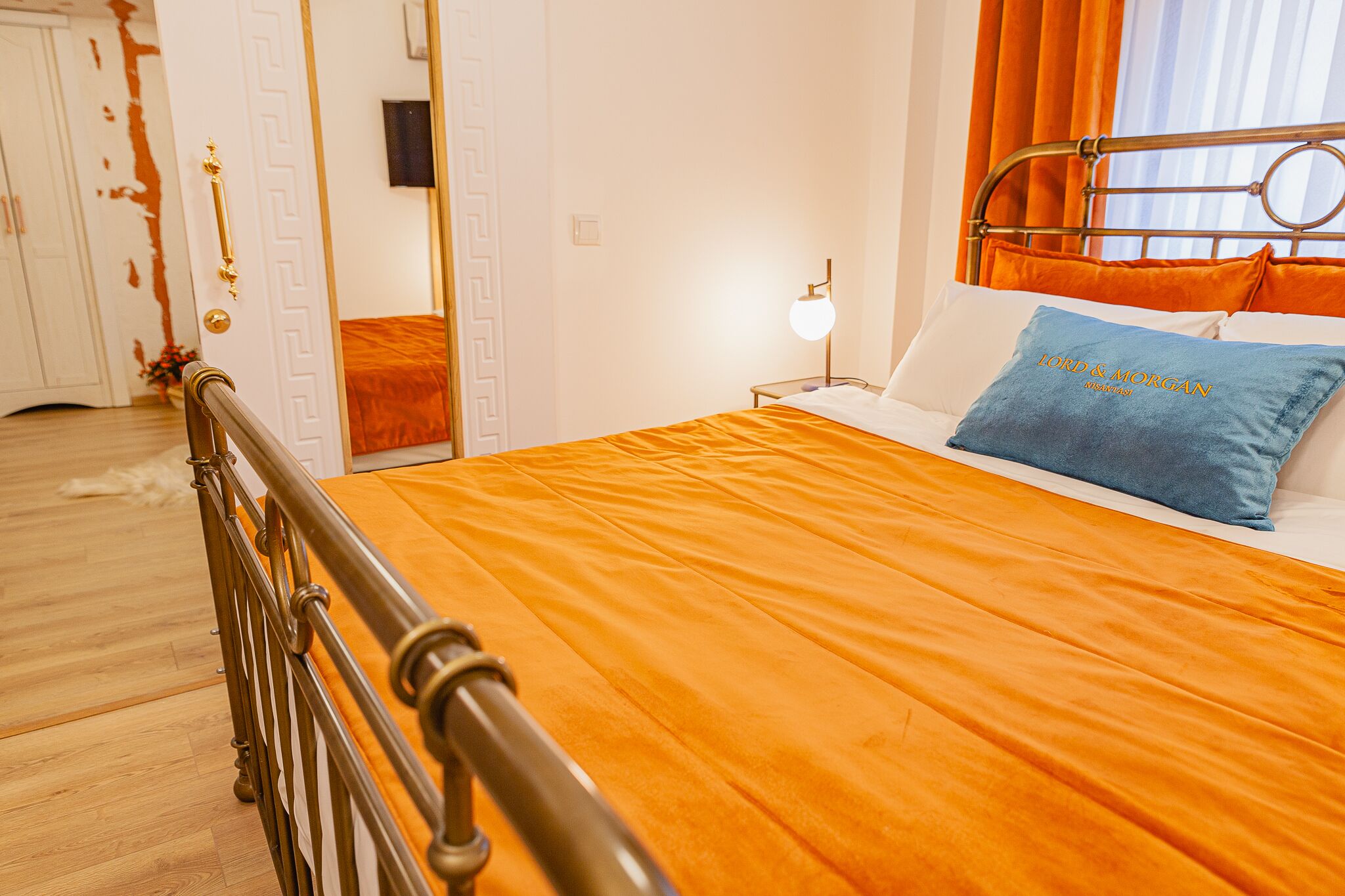 Lord Morgan & Exclusive Design Nisantasi