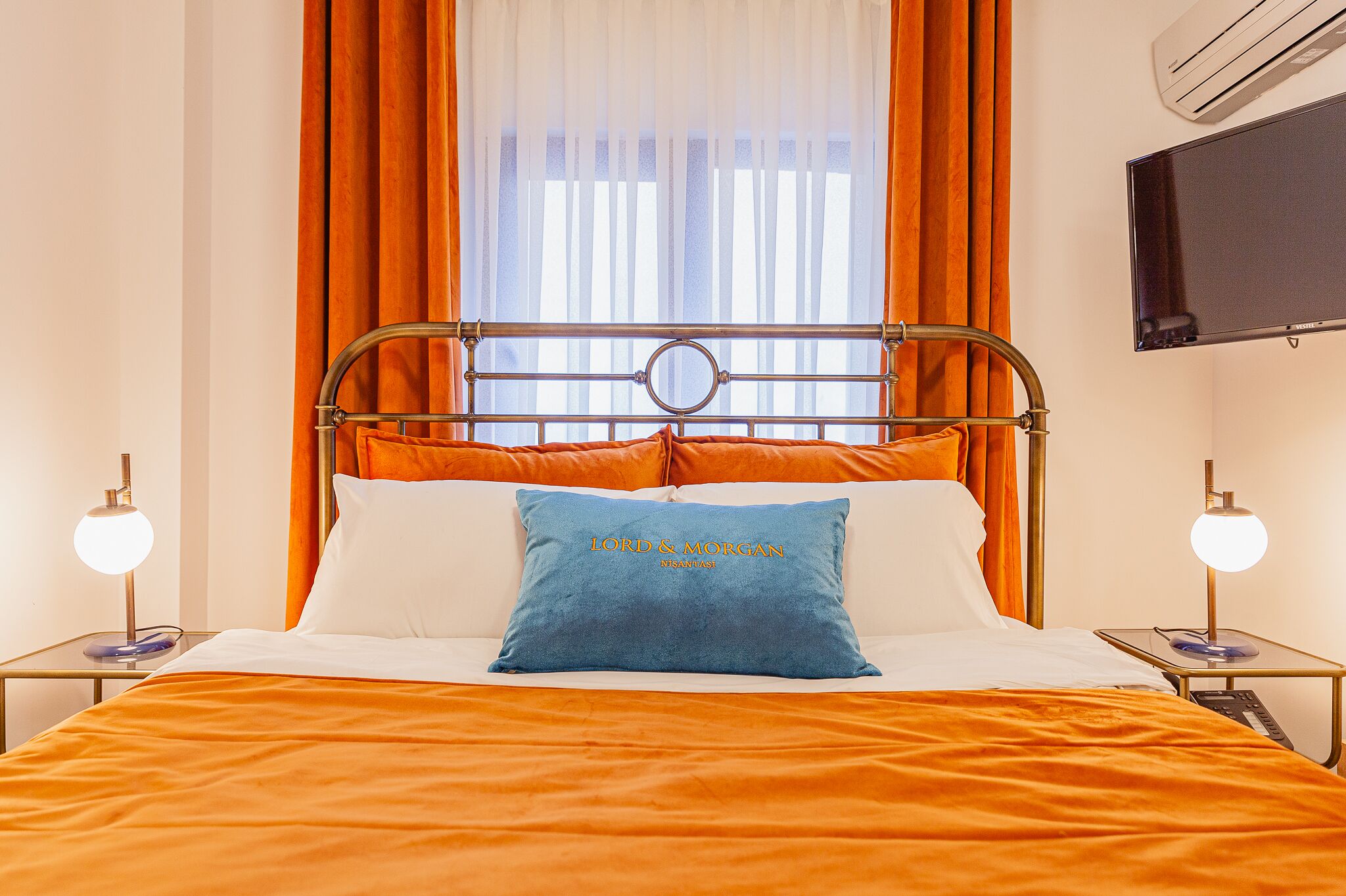 Lord Morgan & Exclusive Design Nisantasi