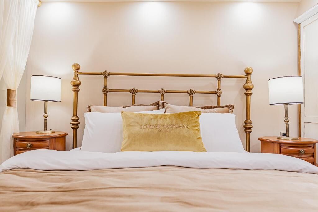 Lord Morgan & Exclusive Design Nisantasi