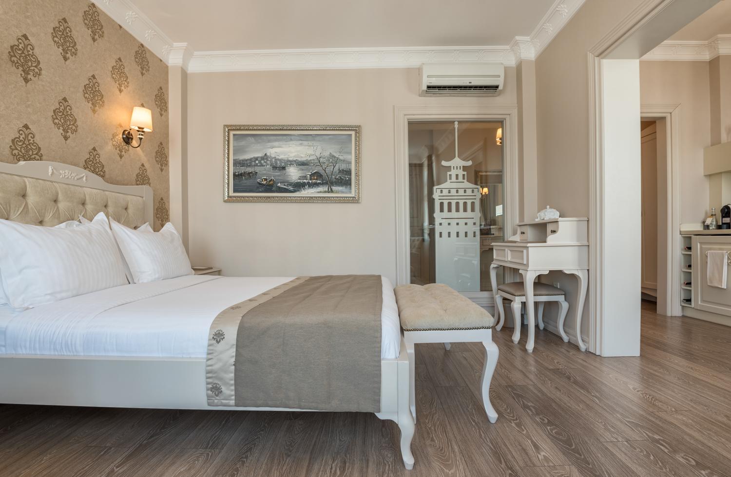 Louis Appartements Galata