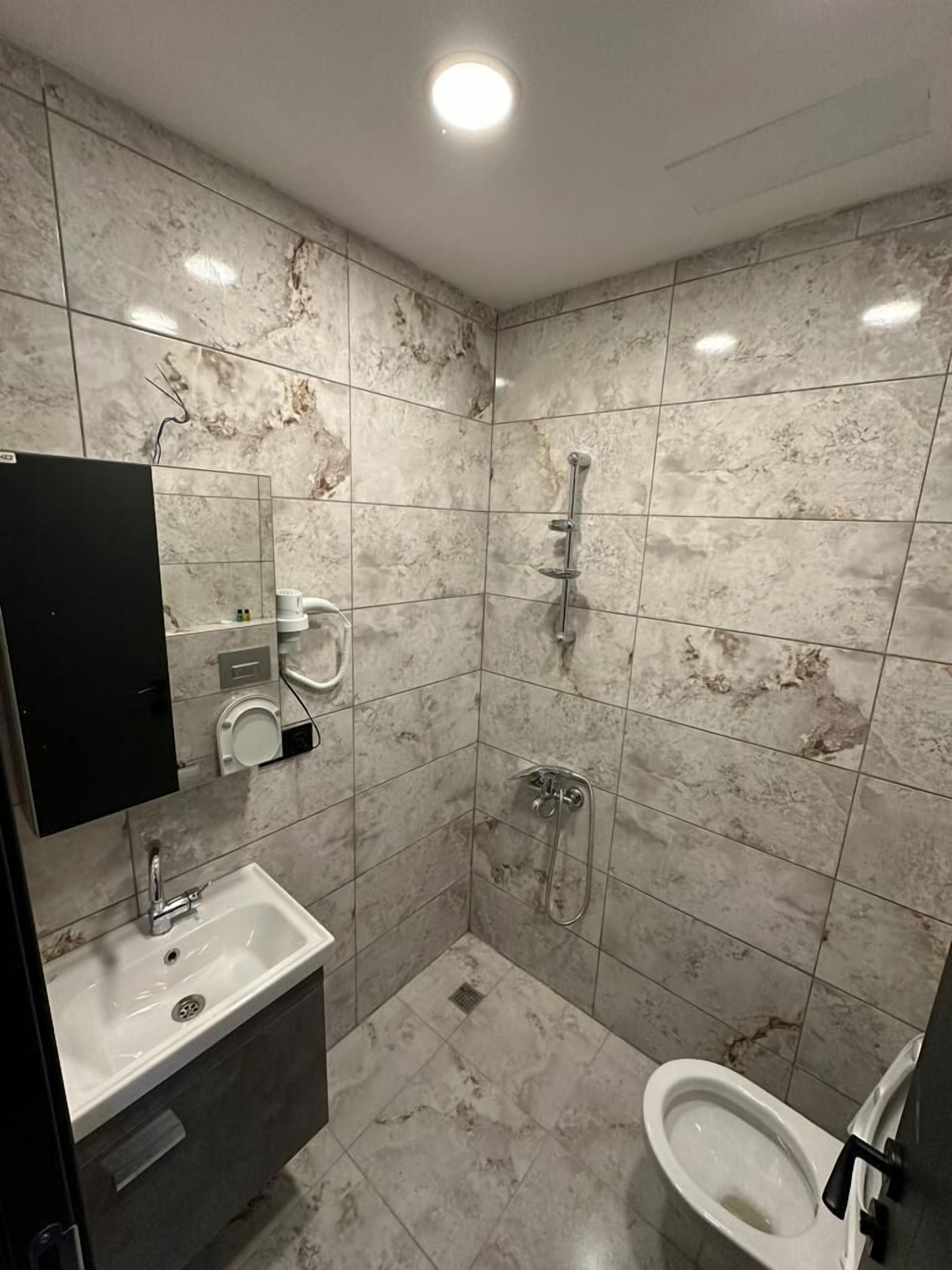 Lucca Suites Hotel