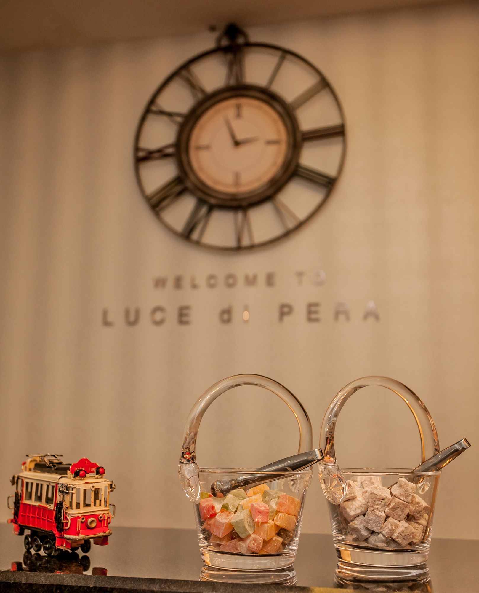 Luce Di Pera