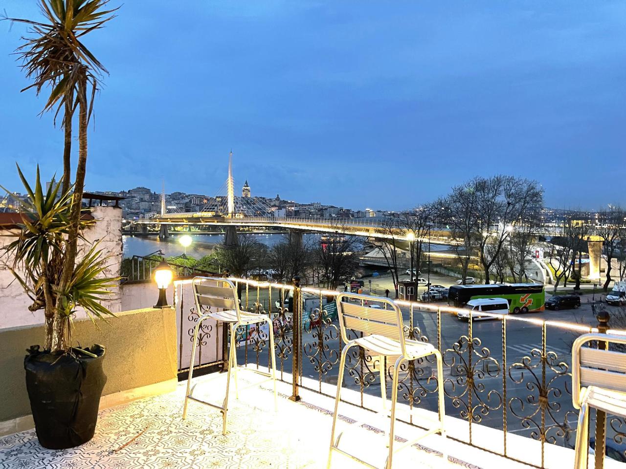 Lumina Boutique Hotel