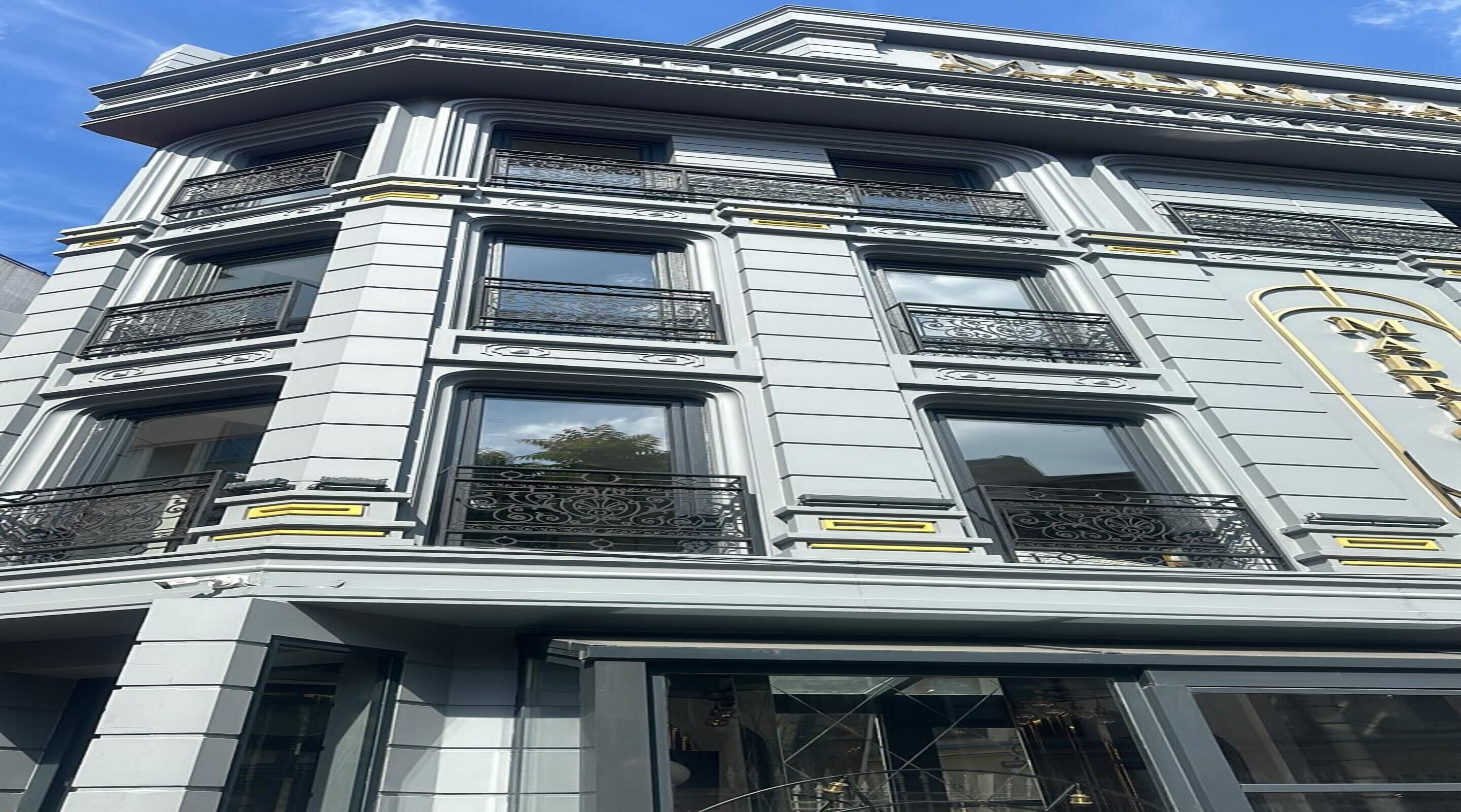 Madrigal Boutique Hotel