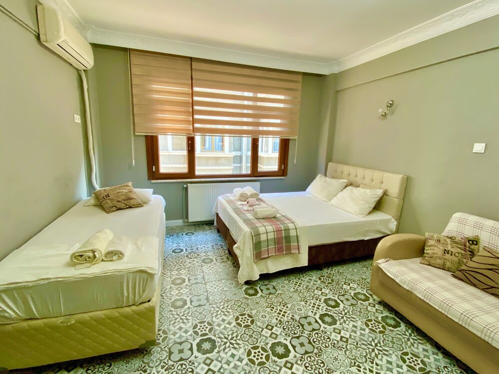 First Suite Taksim