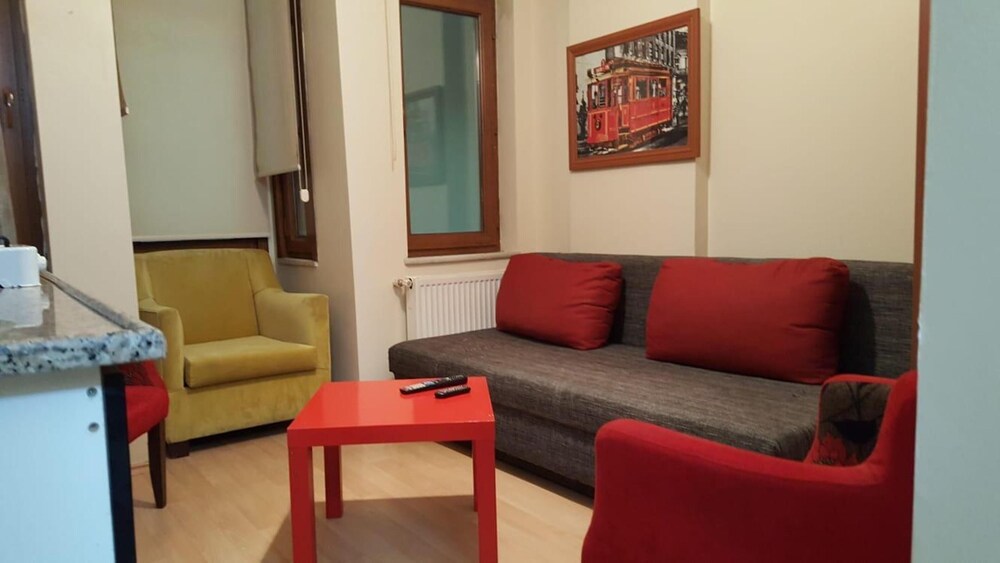 First Suite Taksim