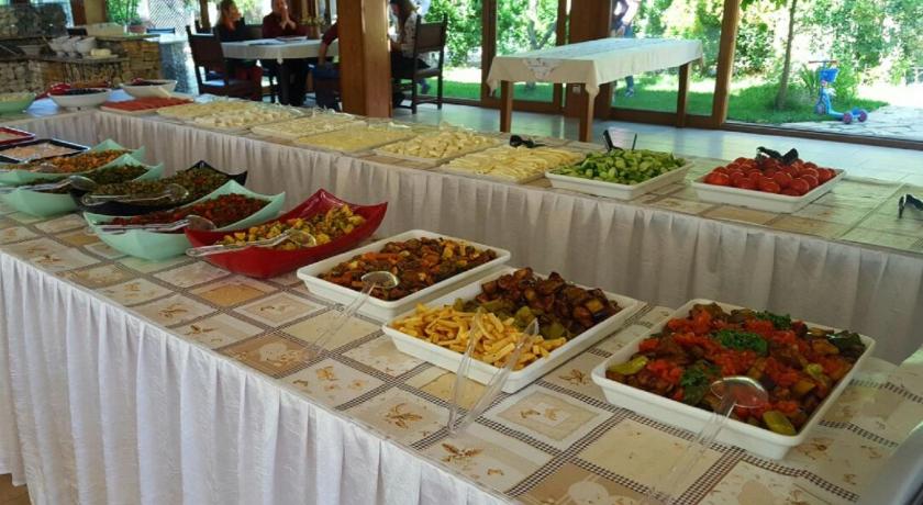 Maniola Hotel Restaurant