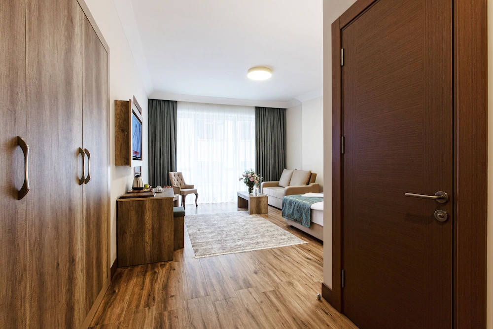 Mari Suites Hotel